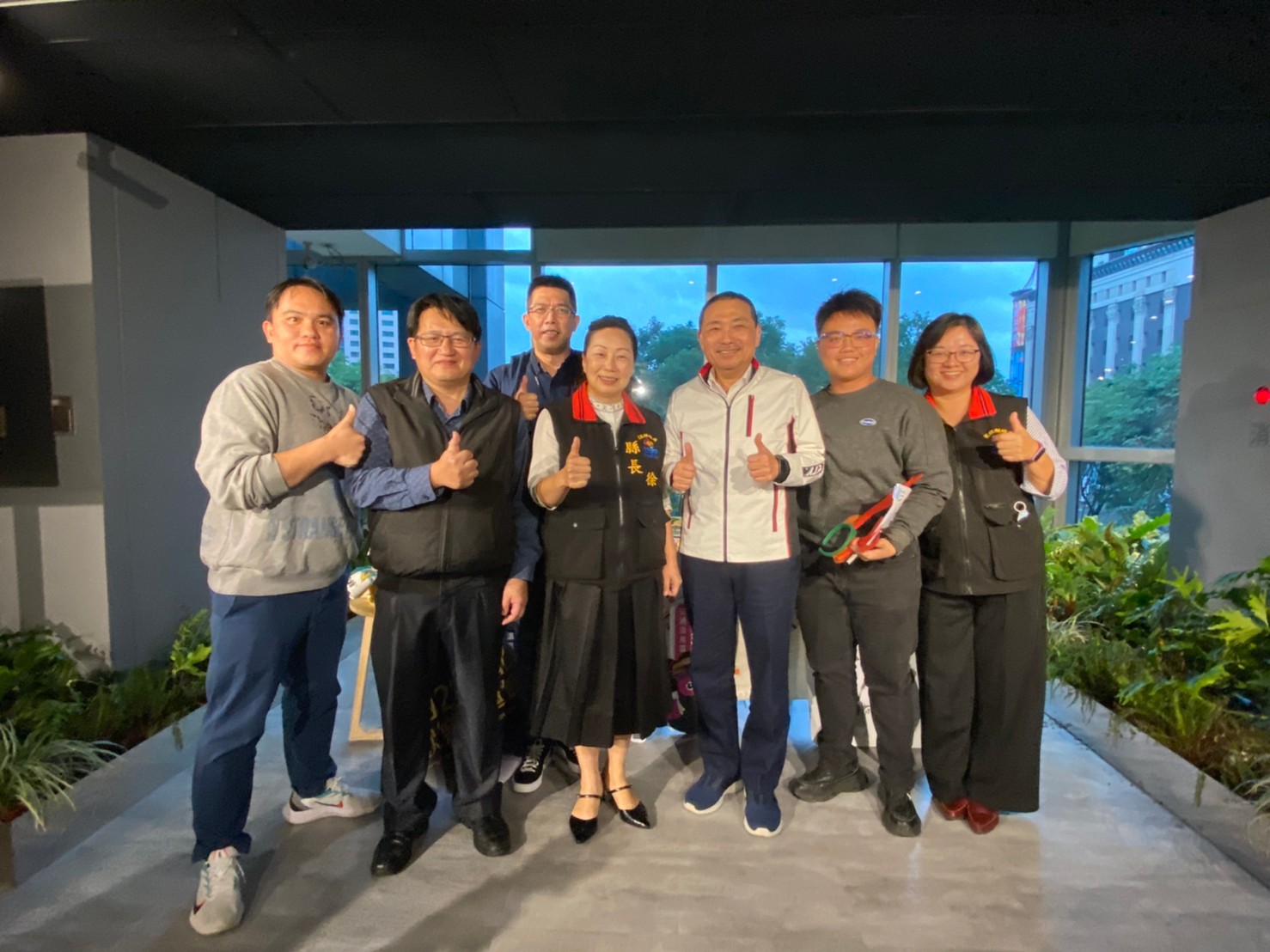 花蓮縣長率縣府團隊至新北市政府