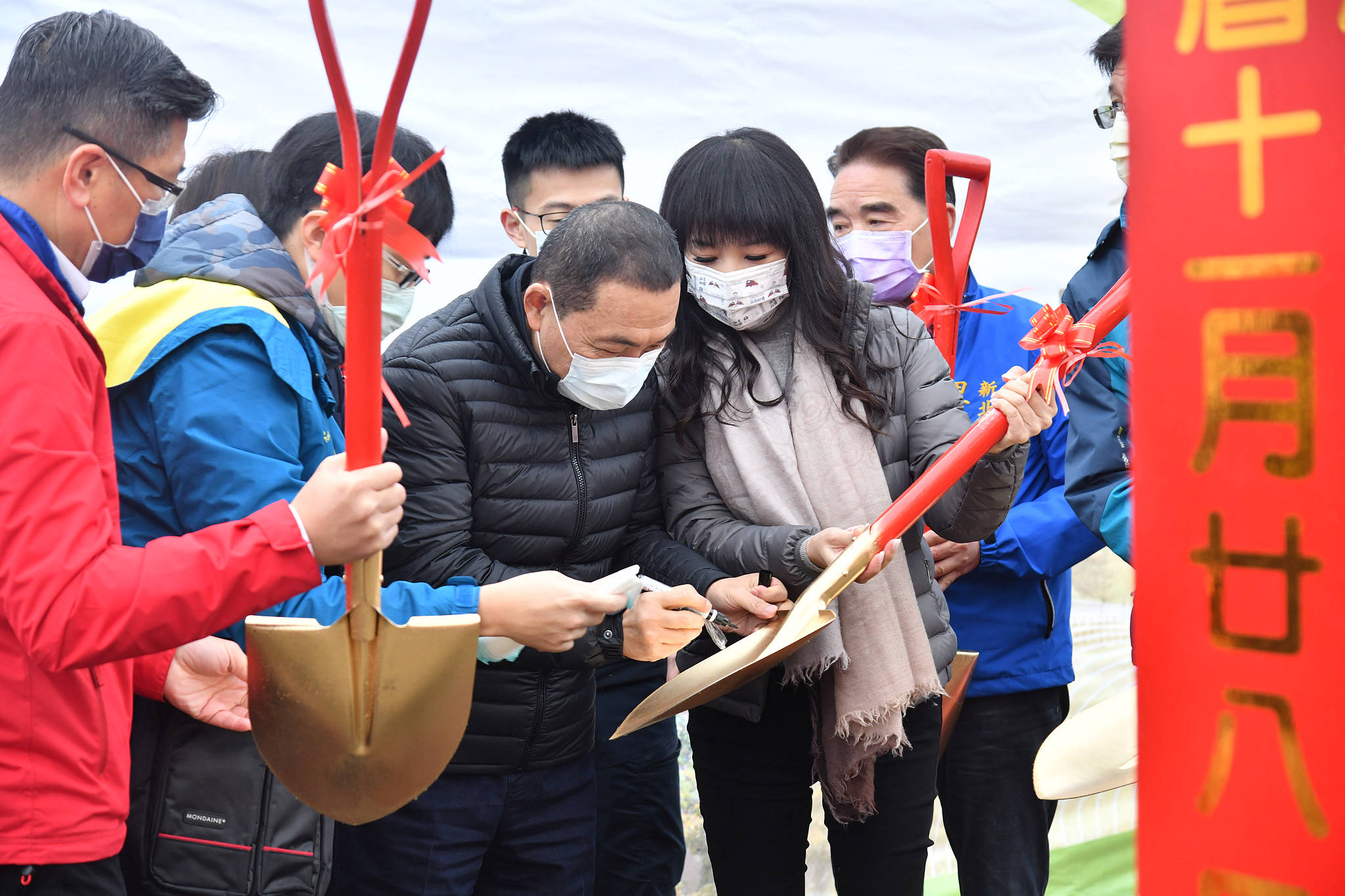 東湖國小規劃設置幼兒園、托嬰、托老中心及多功能體健中心，讓林口市民能夠在地安居樂業。