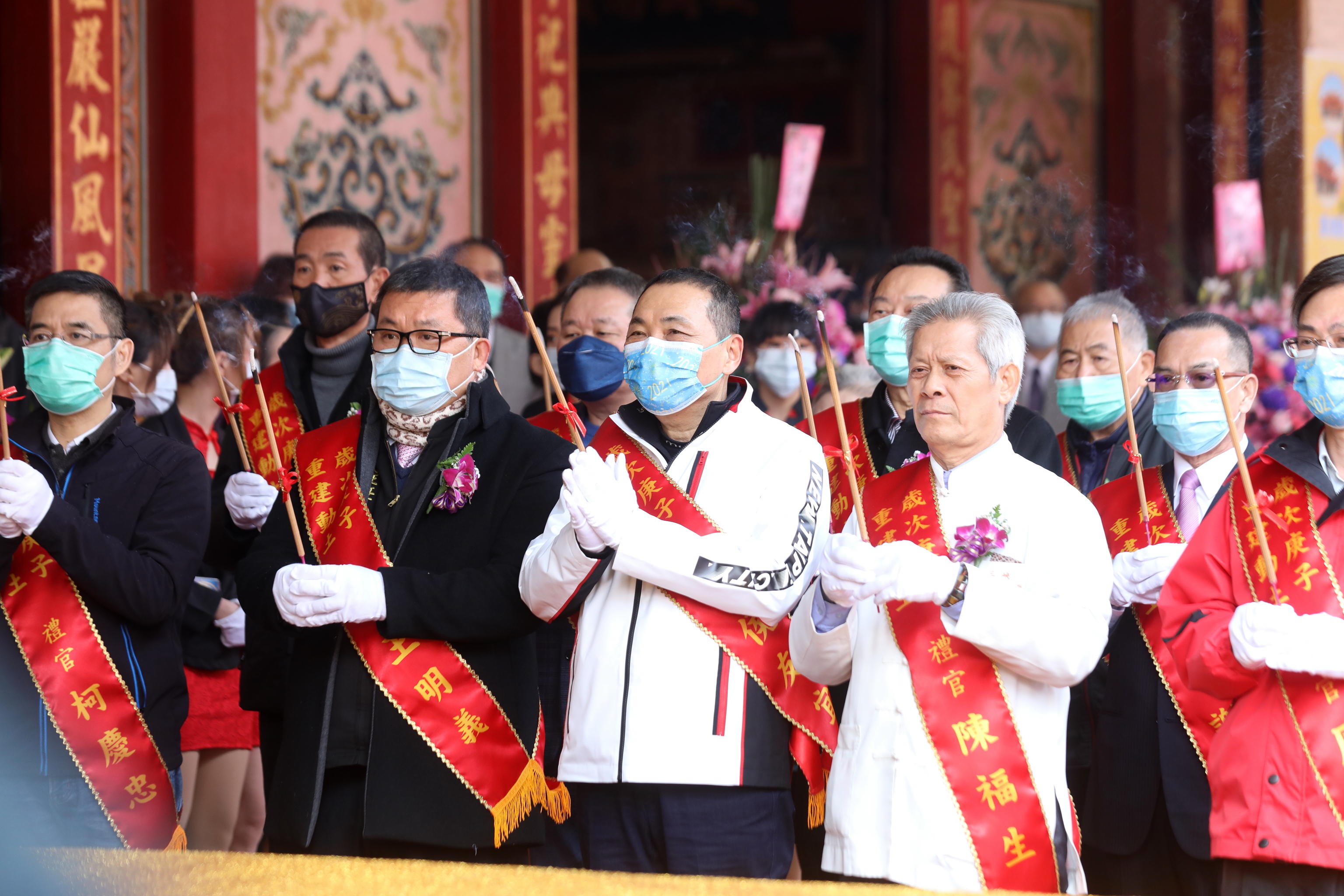 侯友宜市長出席三峽興隆宮媽祖廟重建動土大典，參拜祈求工程順利。