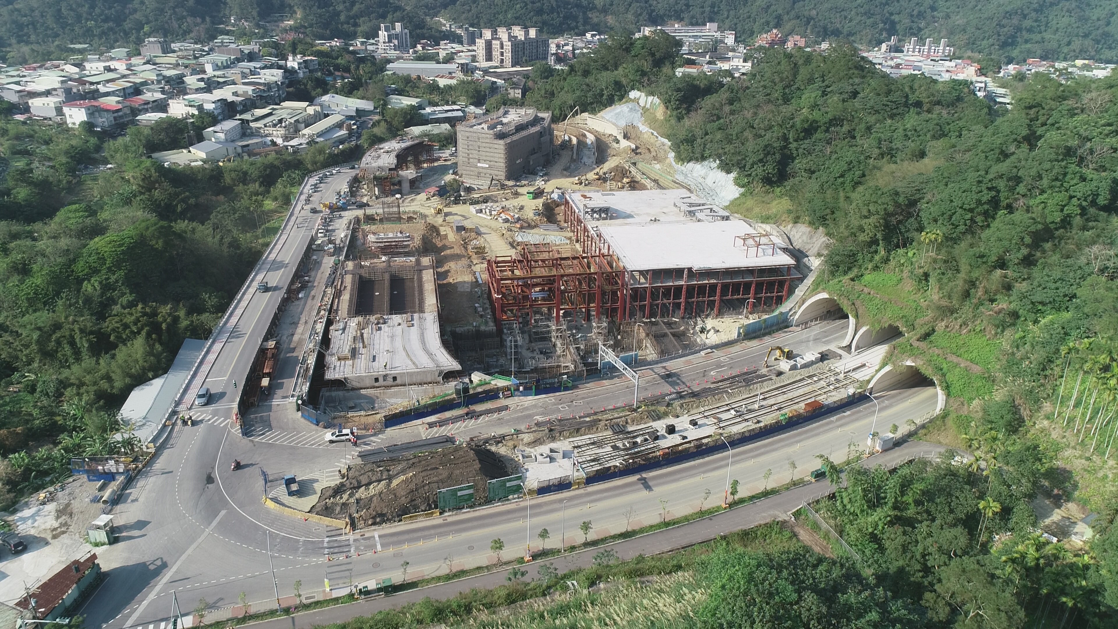 安坑輕軌機廠工程全面展開