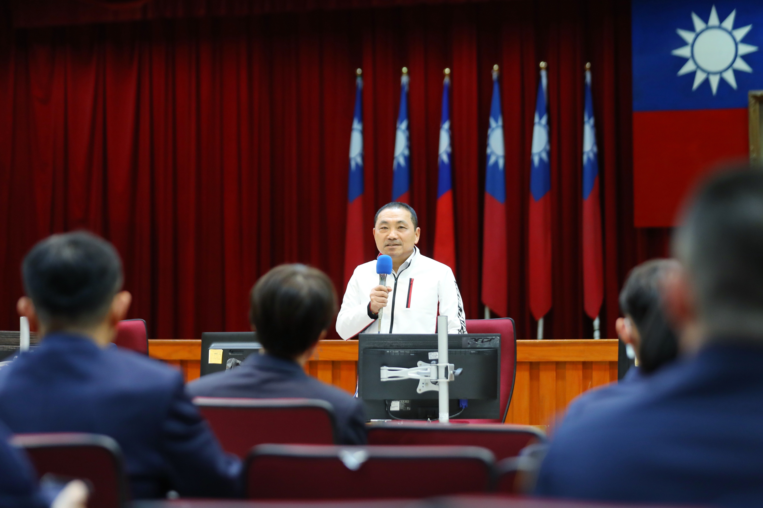 新北市警察局110年3月份局務會報，侯友宜市長期勉警察同仁一起為治安努力