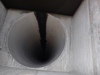 雨水下水道管涵(管徑為1.2m)