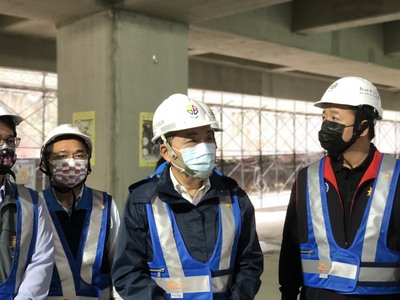 侯市長聽取捷運局簡報