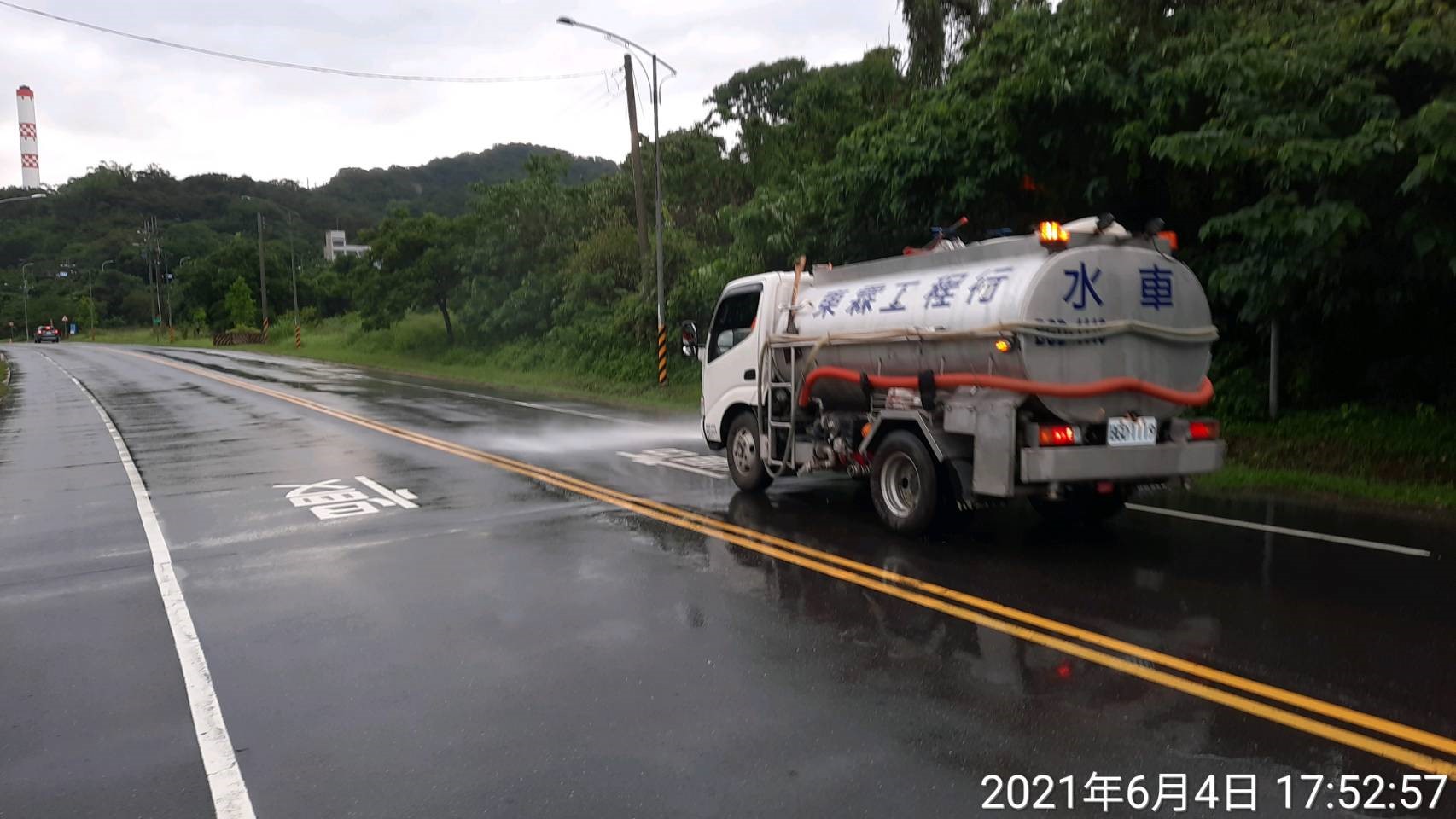 路面清洗完成並全線開放汽機車通行