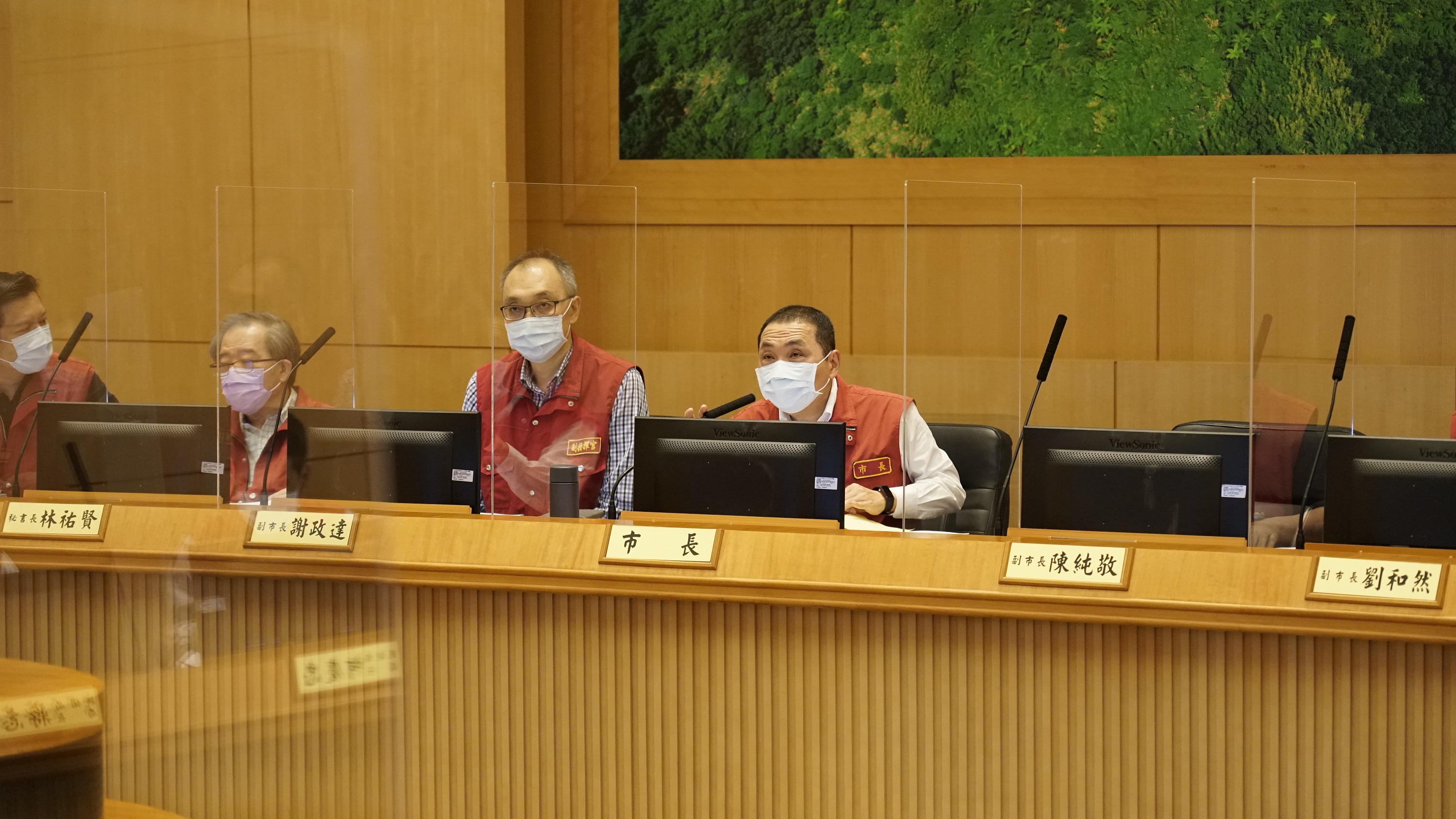 疫後短中期以「庶民優先」拚復甦，長期以「三創二升」規劃產業發