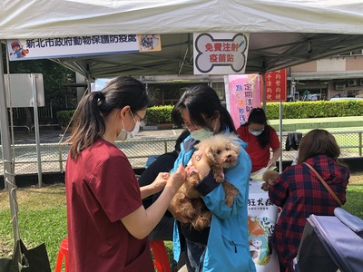 4月16日土城寵物公園提供免費狂犬病疫苗施打