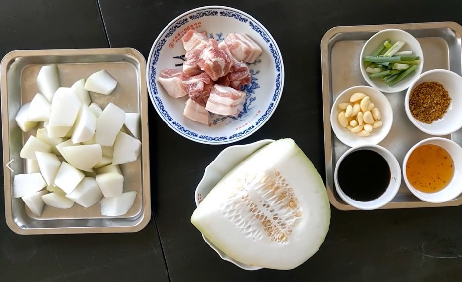 跟著總鋪師一起準備農村味料理