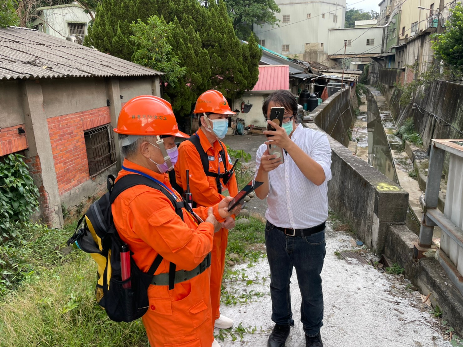 樹林區坡內里兵推-在現場設立社區巡查點並進行回報教學