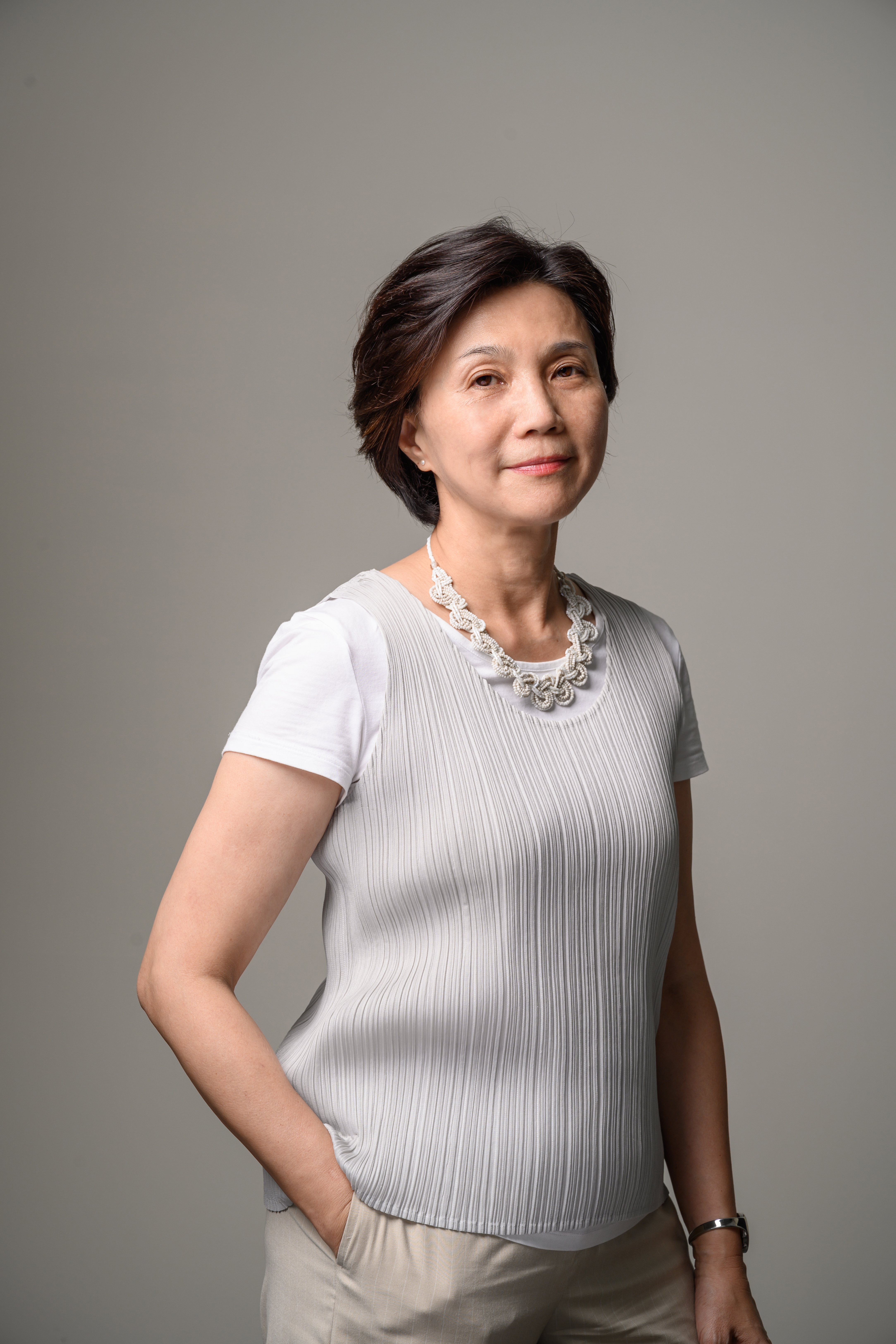 「想像未來美術館」單元由美術館籌備處顧問賴香伶擔任主持人，邀請邀請6位國內不同屬性與世代的藝術機構營運者或策展人，於節目中分享對於臺灣新美術館的發展看法與期待