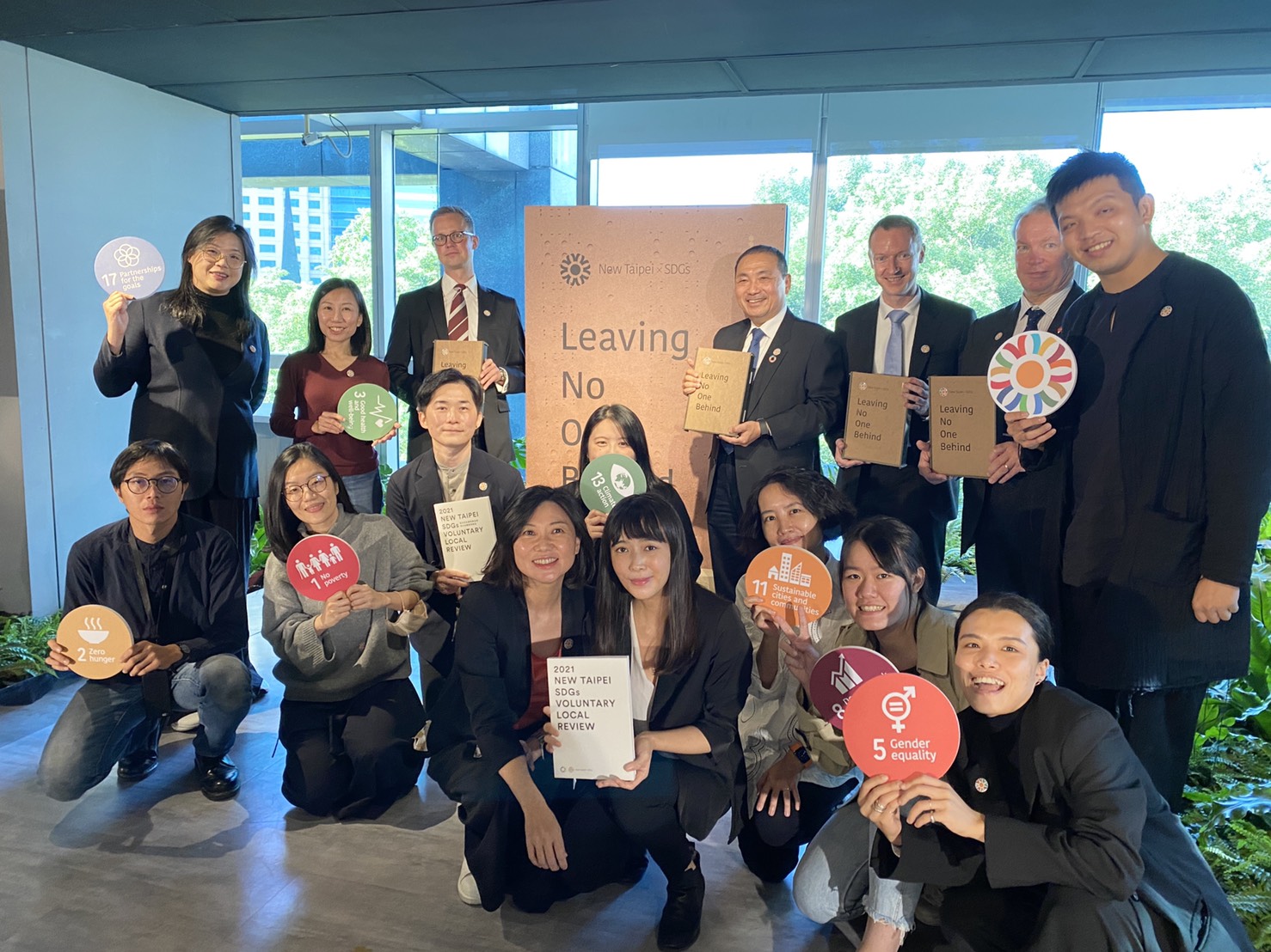 新北VLR由Plan b、霧室設計、內料外造、REnato lab、佳龍科技、JCA、文化實驗等永續夥伴共同製作