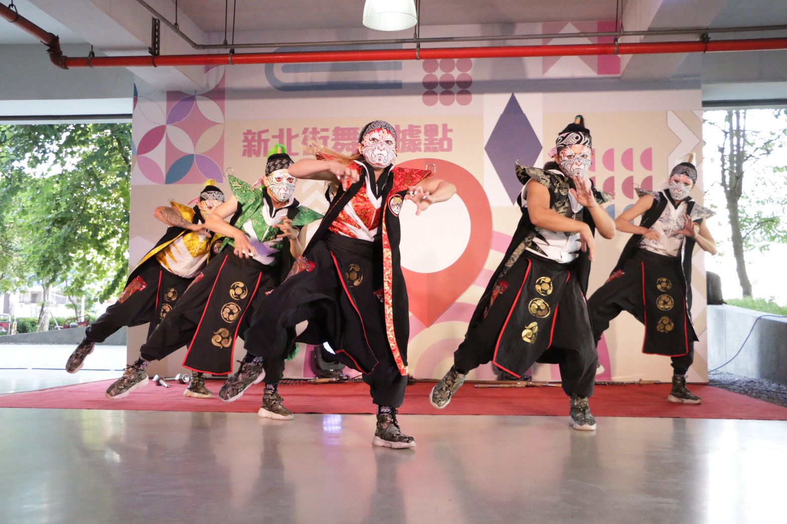 鐵四帝文化藝術團為新莊「FUN舞空間」美化啟用帶來開幕表演