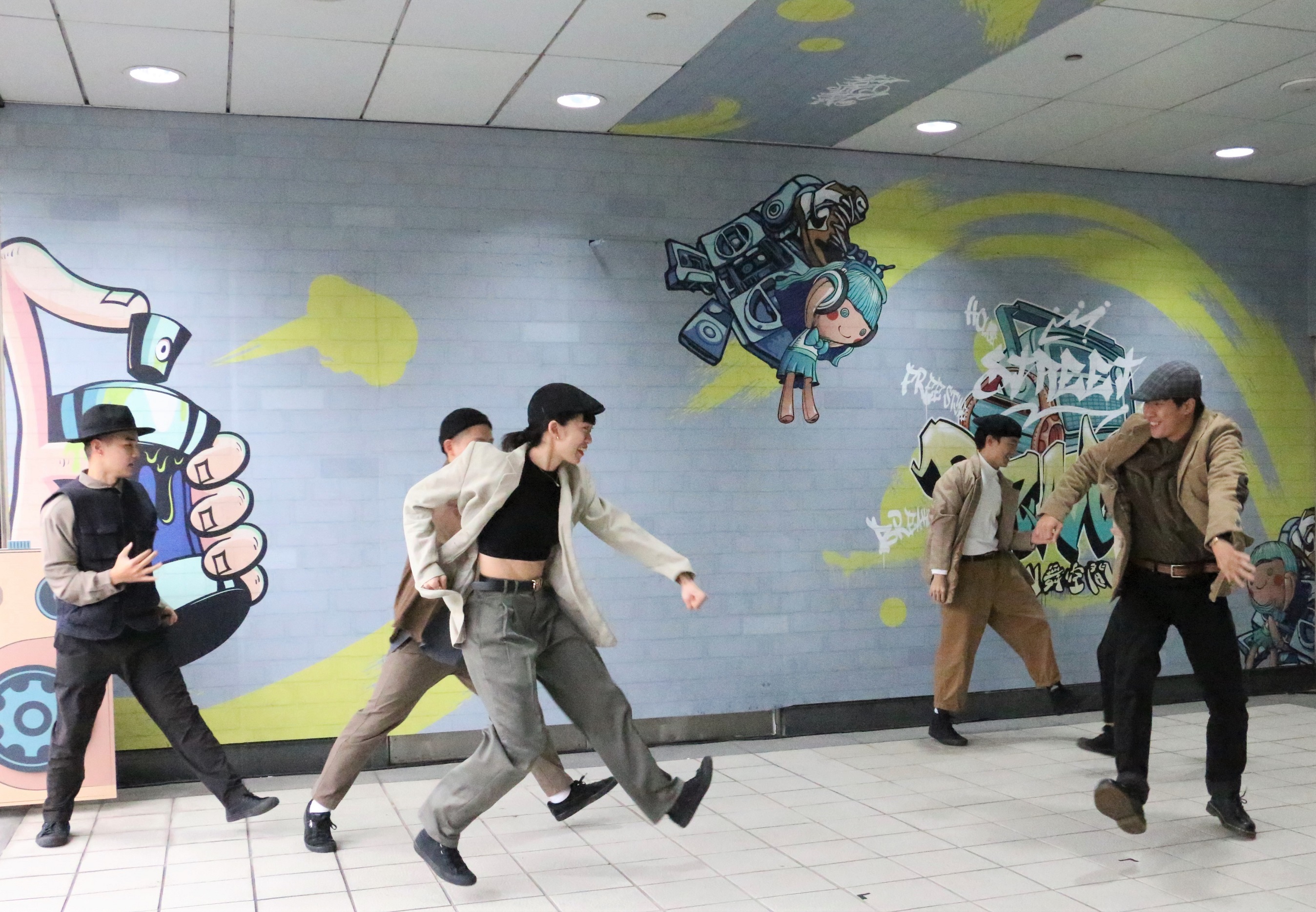 牙買加黑人專業舞團於今(17)日泰山FUN舞新空間開幕活動展現驚人舞技