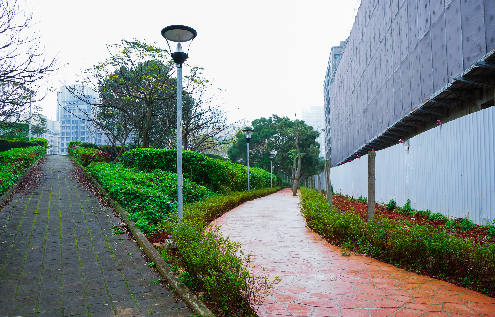 01.力行段1131地號緊鄰第二運動公園及社區大樓