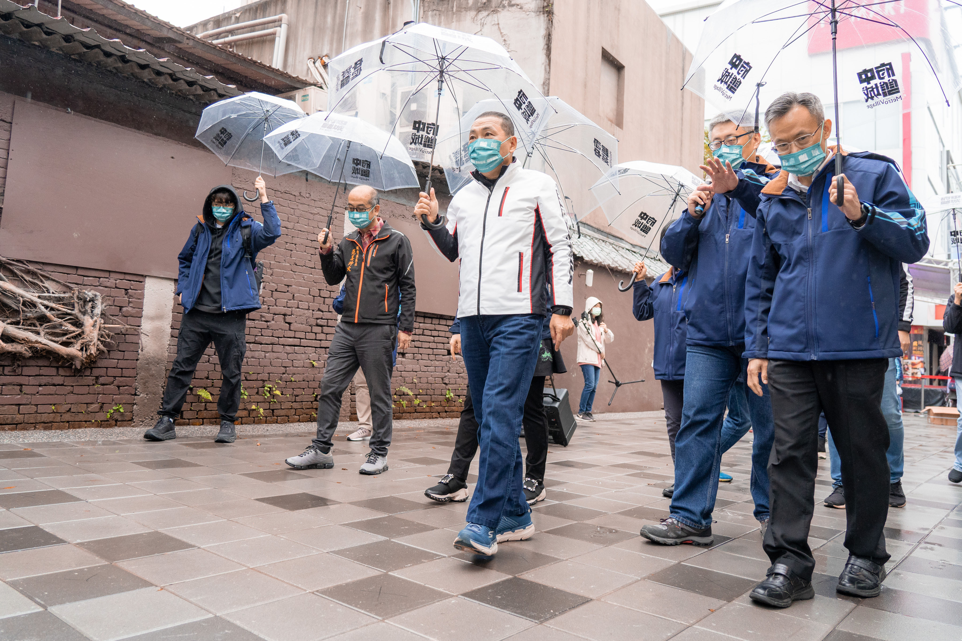新北市板橋區「府中雙城」雙軸完工，侯友宜市長實地視察改造成果