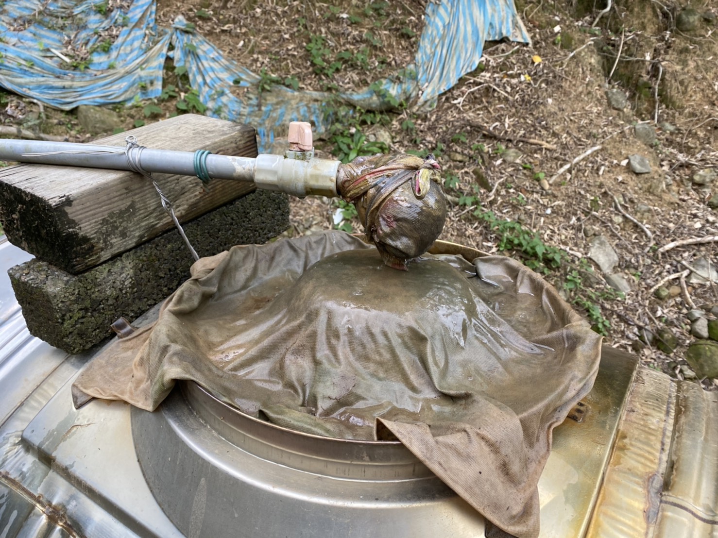 西湖里簡易自來水施工前簡易過濾設施