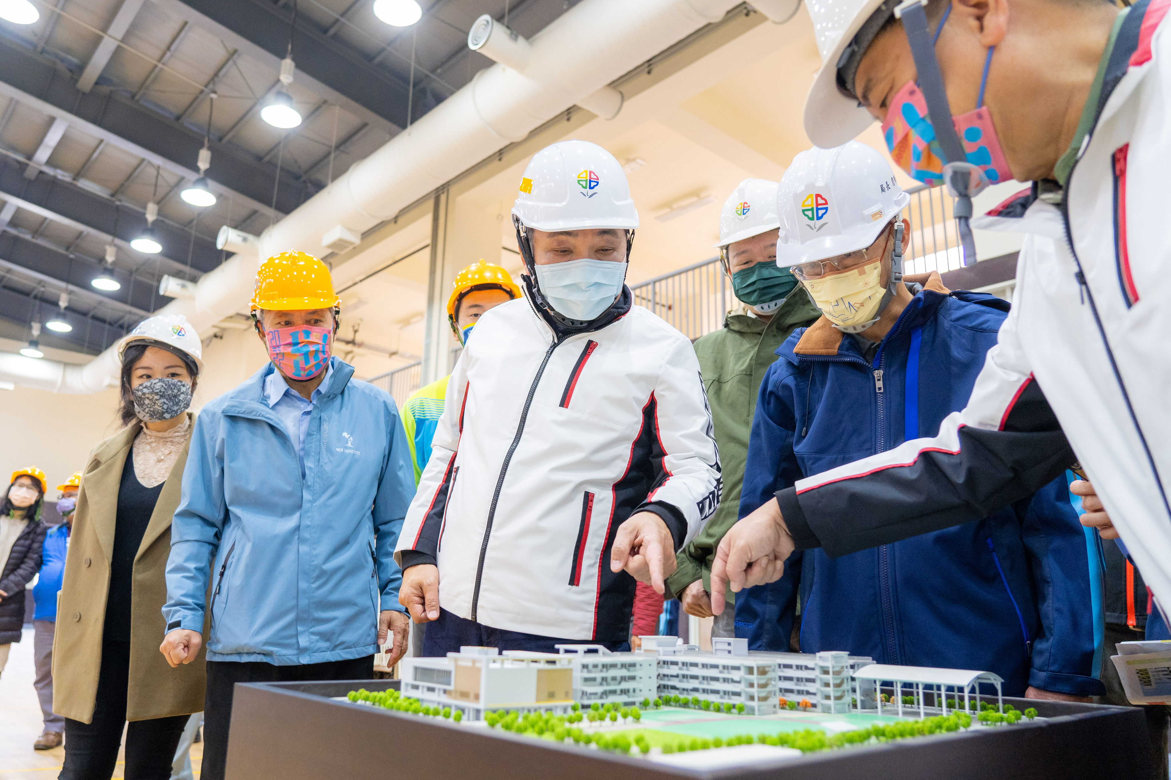 新北市政府為提升國中小學校舍耐震安全性及改善教學環境品質，配合中央補助持續打造優質學習環境