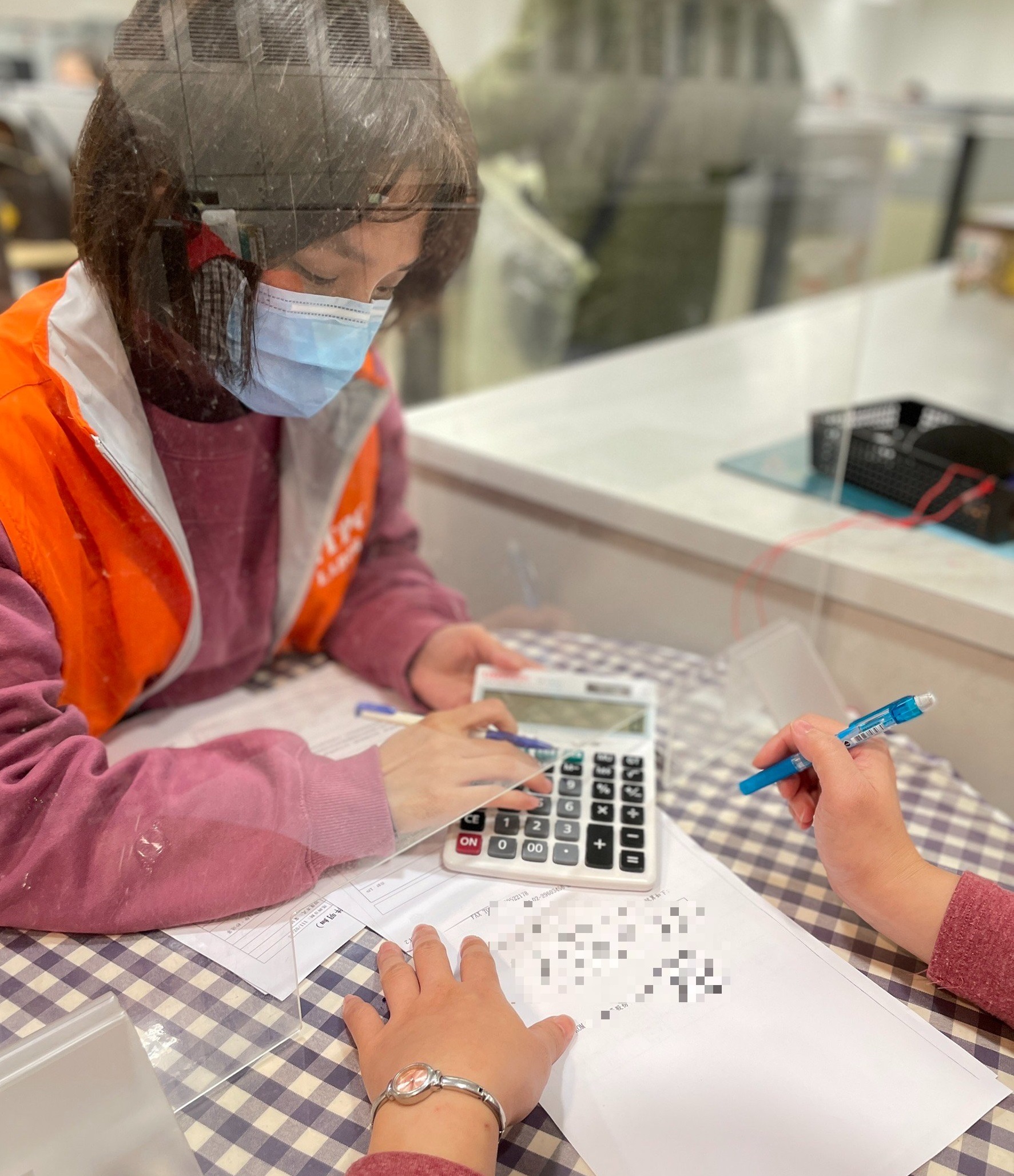 勞工局把關讓退休勞工意外領到大紅包