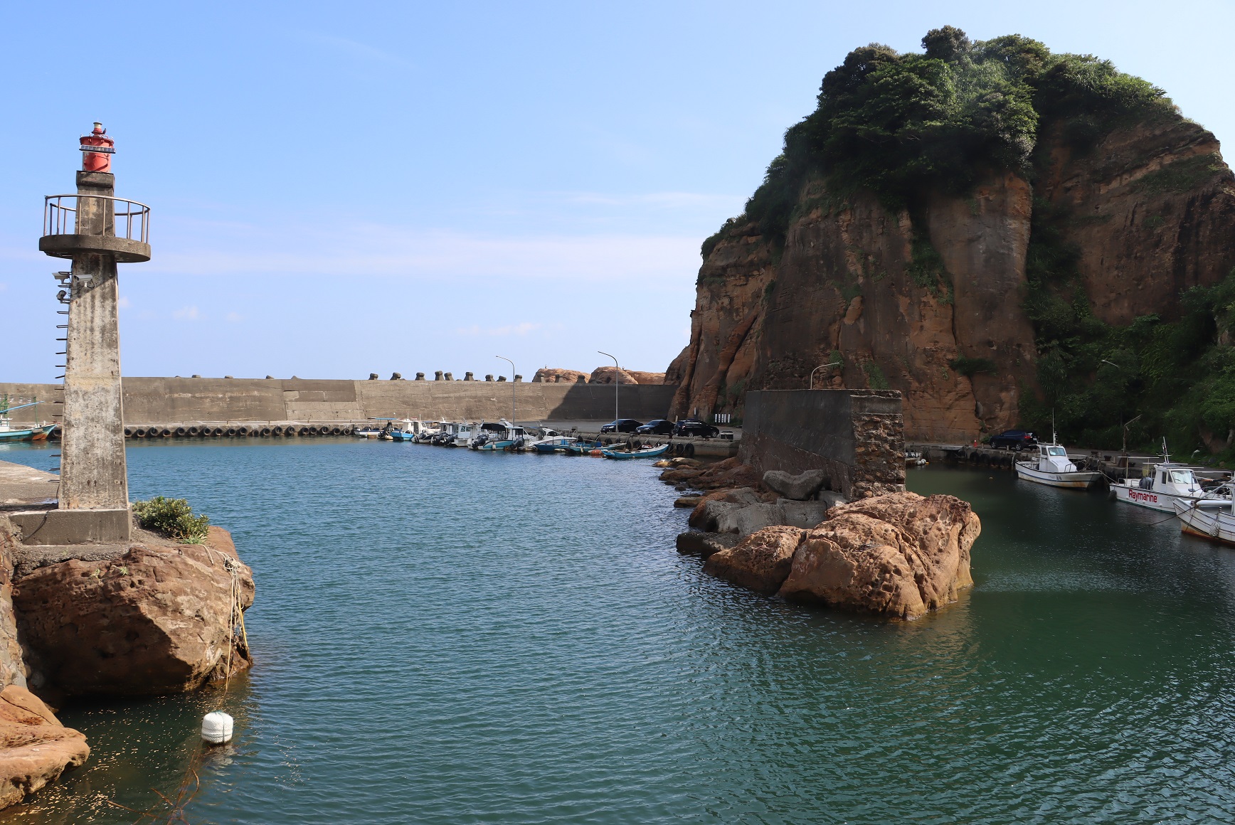 水湳洞漁港內景