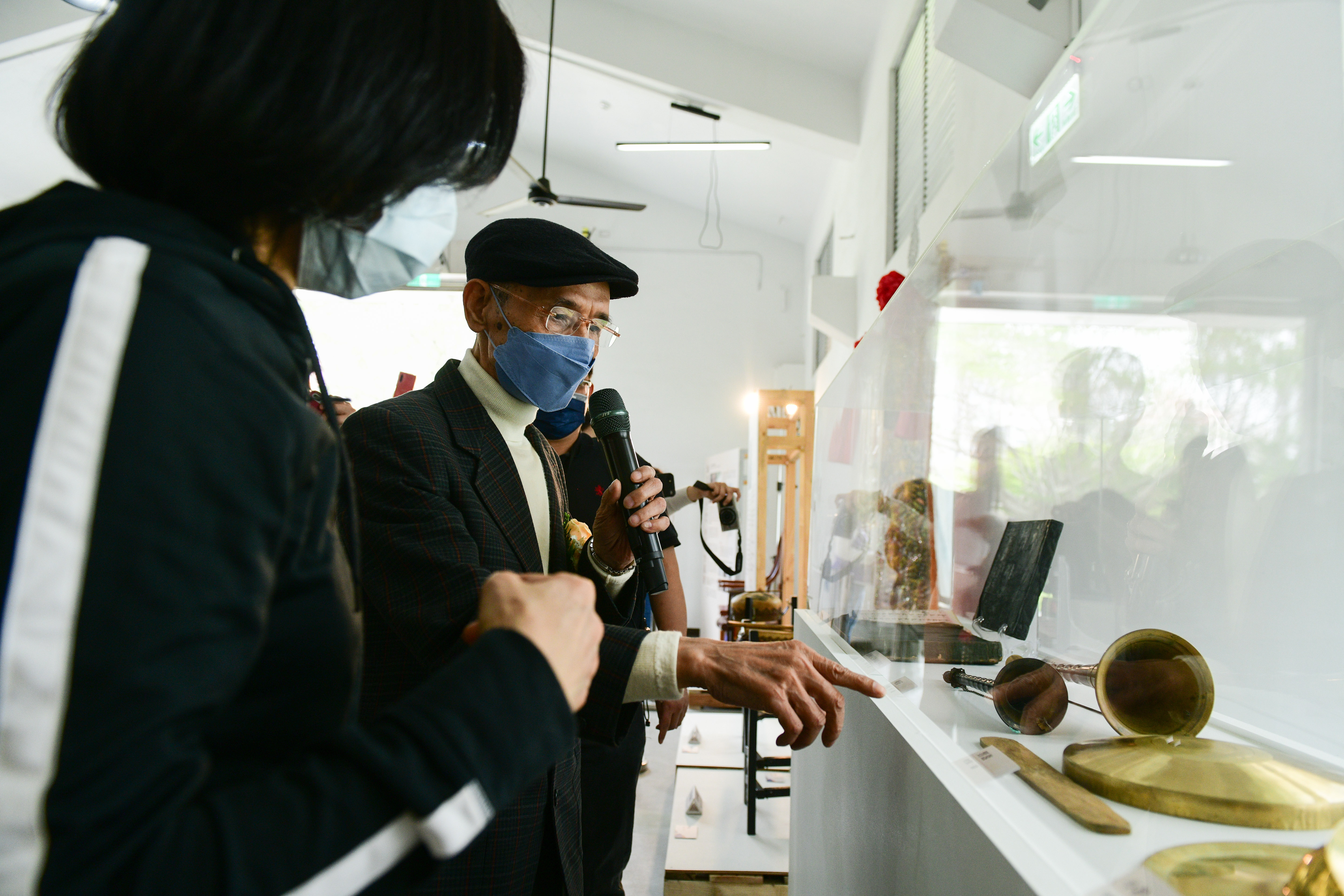 「新北有藝思」系列活動「傳統藝師特展」開幕邀請110年新登錄的5位藝師進行策展導覽