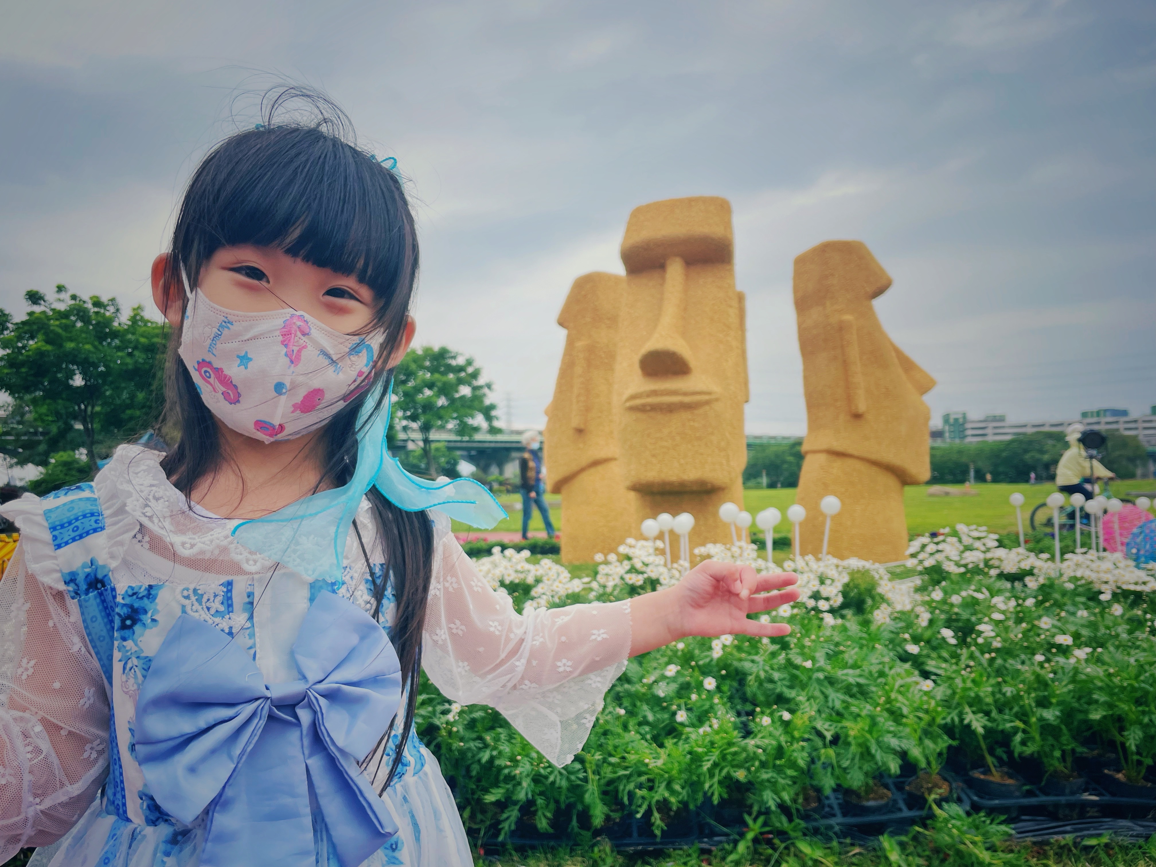 展期自4月23日至5月29日止，共計37天，光雕時間為晚上6點至10點30分