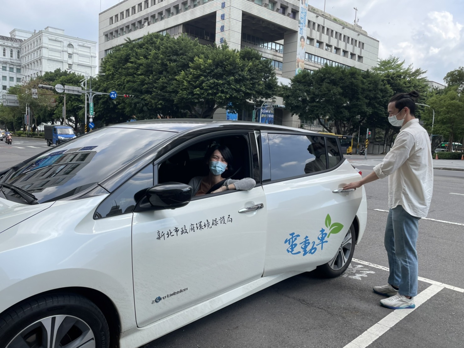 6.預計至2035年，新北市之公務車輛，除特種車輛外，達成全數汰舊或汰換為電動車.jpg