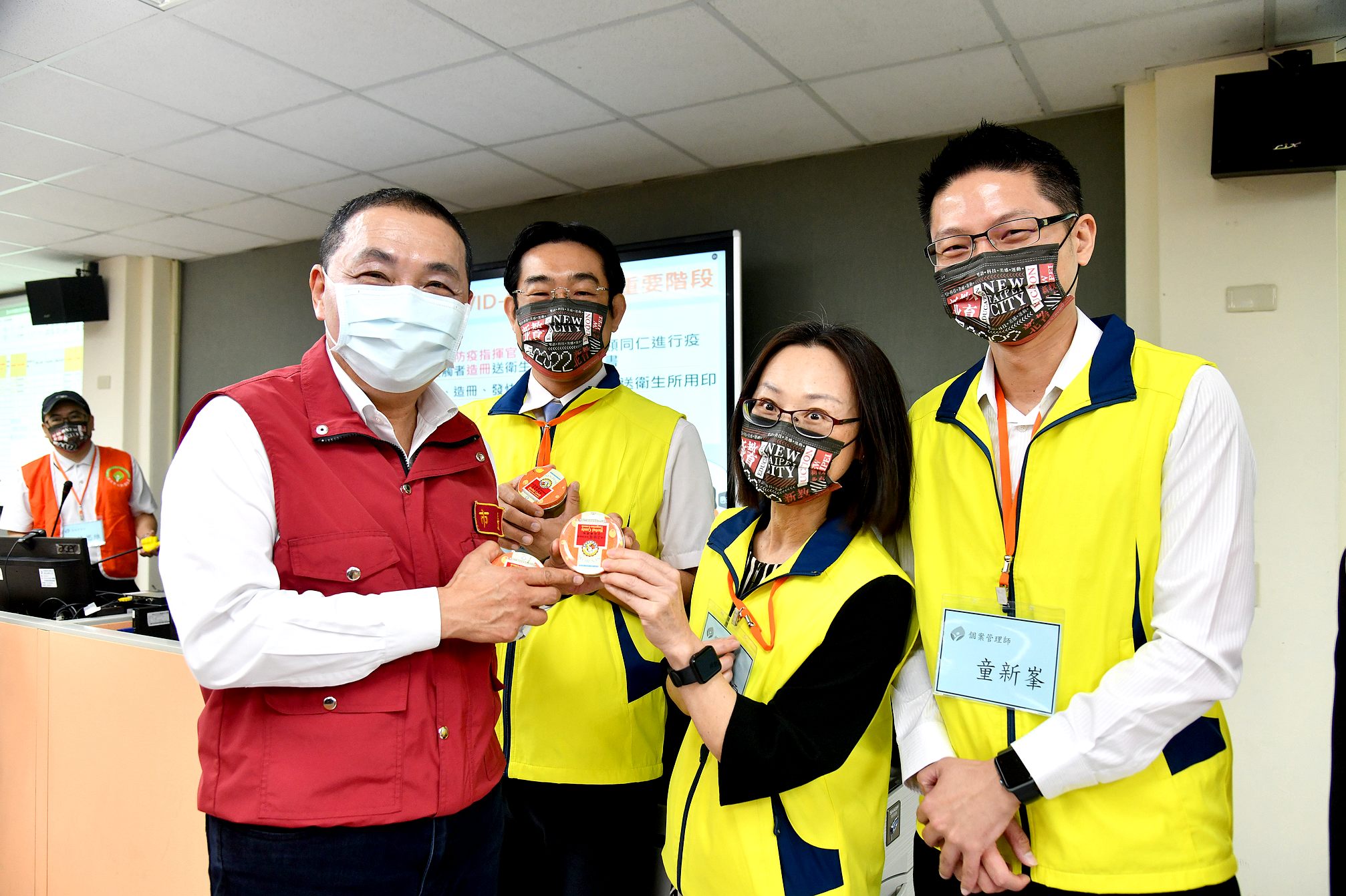 侯友宜感謝校園防疫專案辦公室位學生校園健康安全盡心盡力。