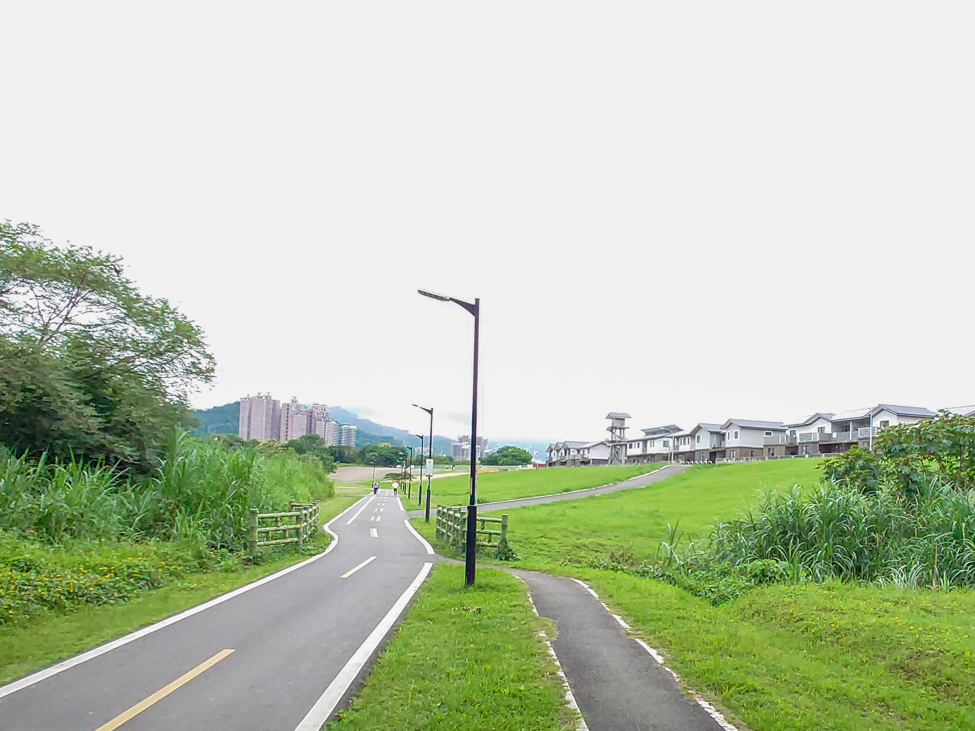 新店溪左岸自行車道溪州部落段
