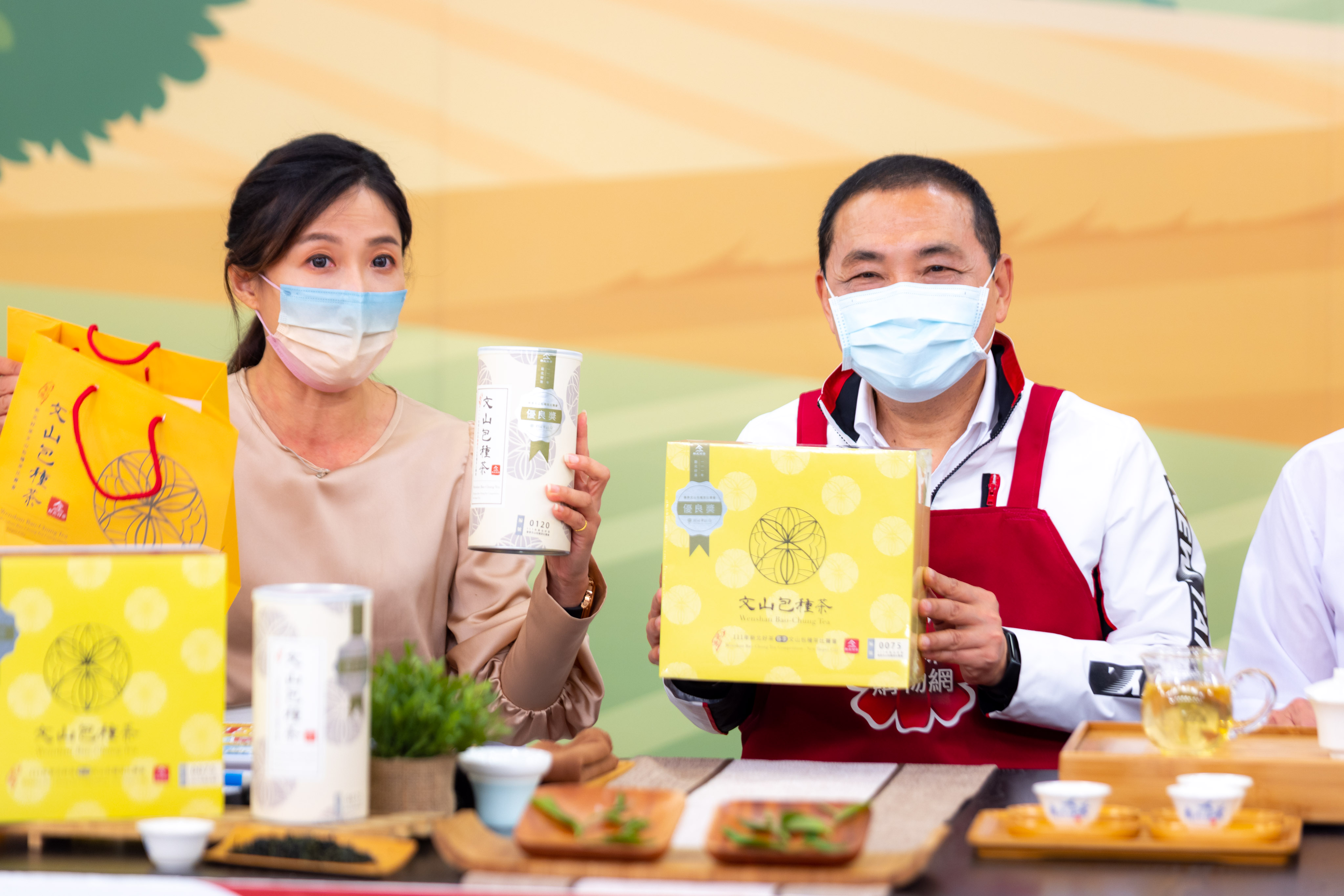 侯友宜登東森購物台行銷坪林文山包種茶