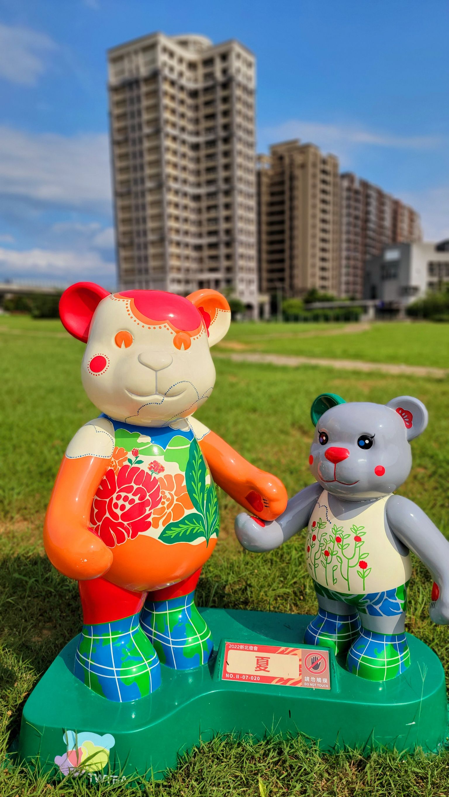 圖片說明6-夏季親子熊(高170公分)