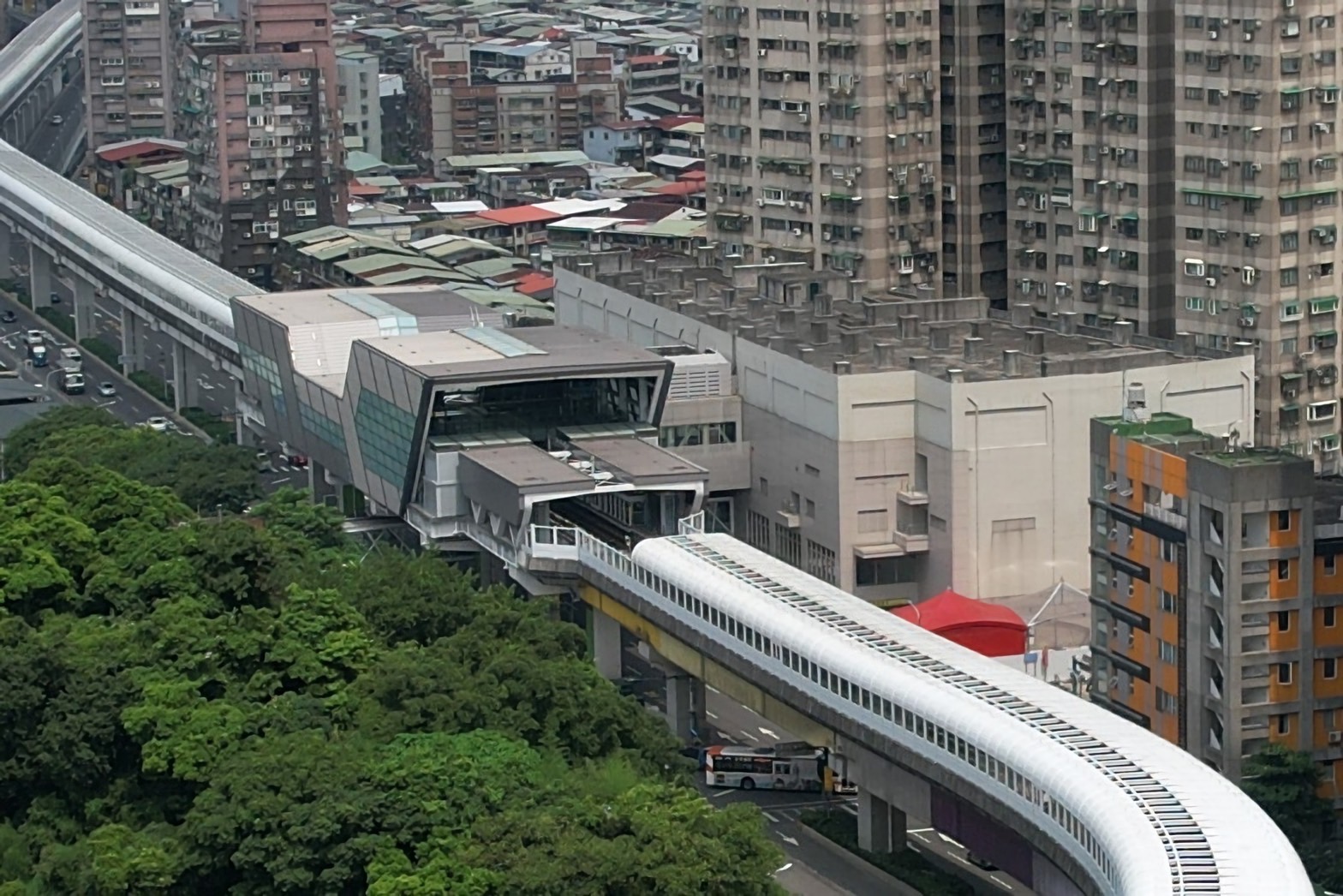 圖七_捷運秀朗橋站空拍圖