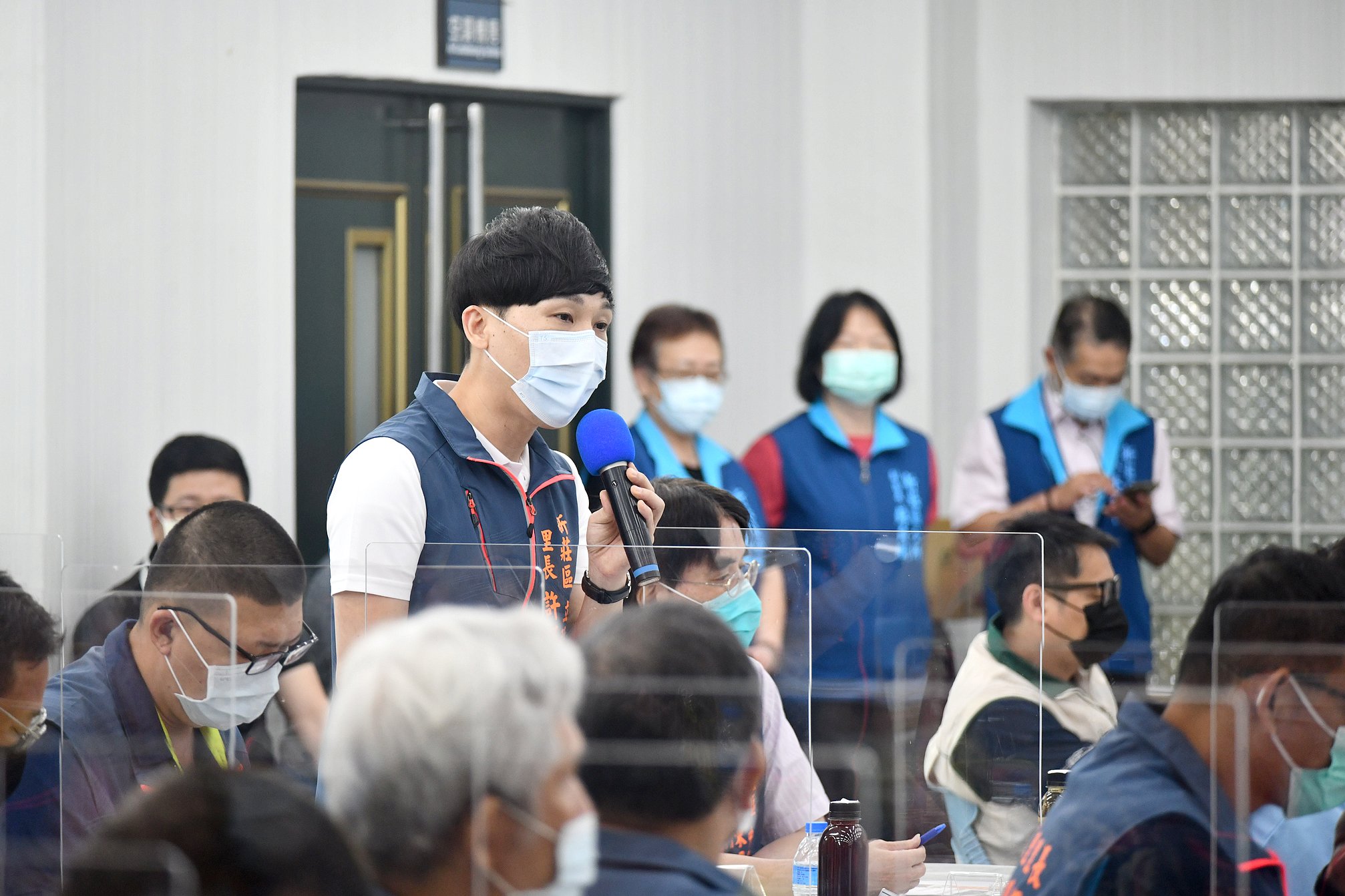 侯友宜今(2)日前往新莊區與轄內84位里長面對面座談
