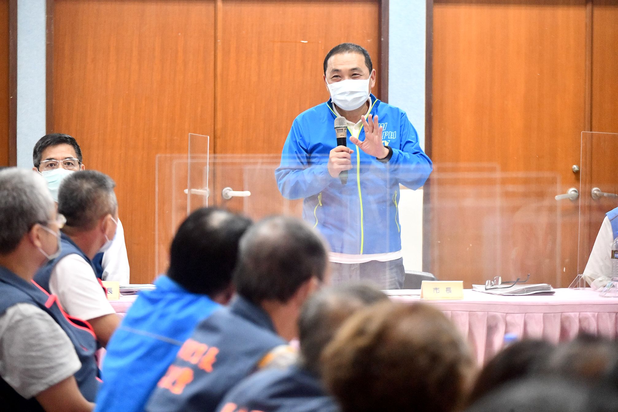侯友宜感謝里長們為三重地方建設盡心盡力。