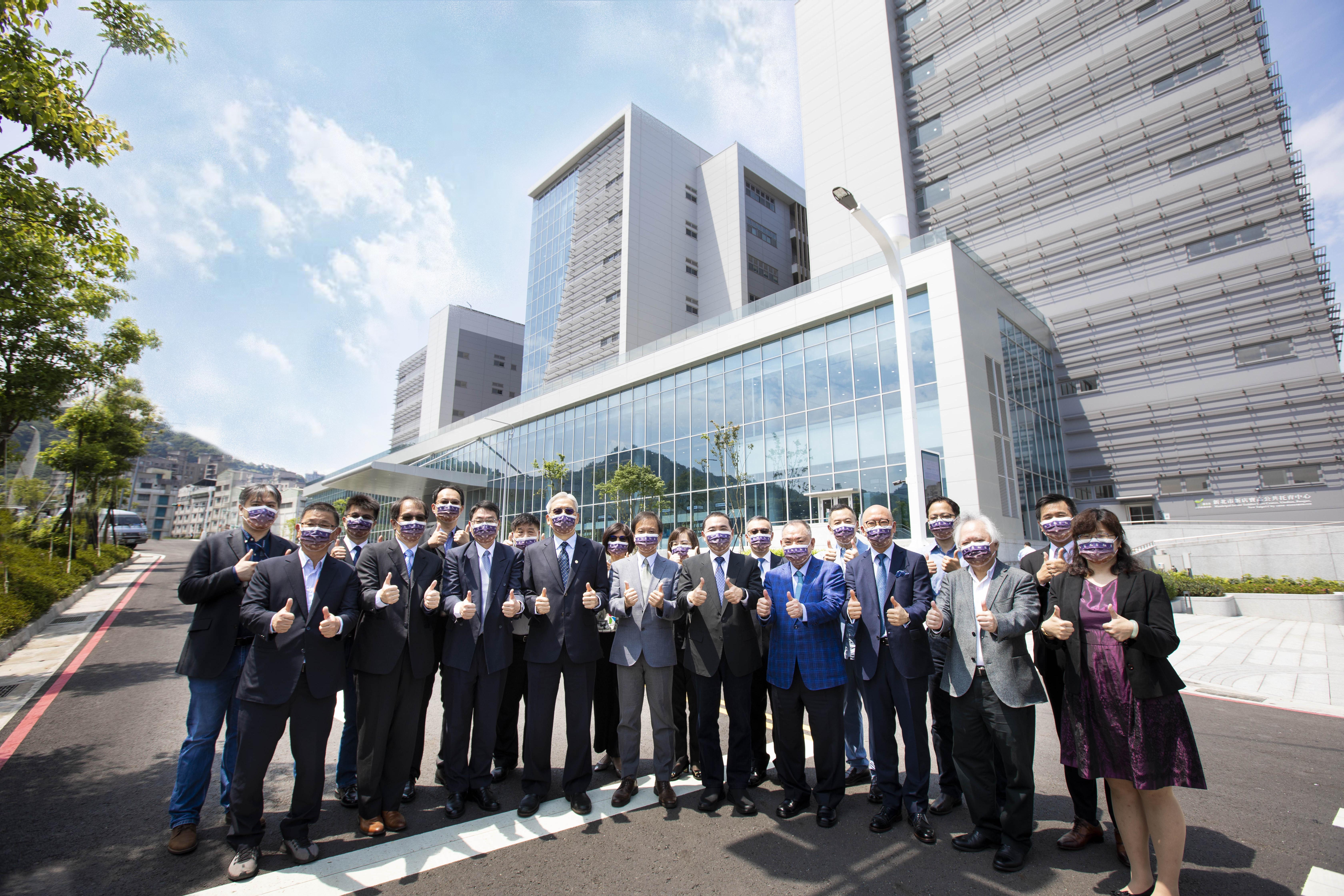 寶高智慧產業園區成功引進鴻海、台灣國際航電Garmin、特斯拉等電子電腦、醫療器材、資通訊與軟體研發等智慧城市相關國際大廠與標竿型企業進駐