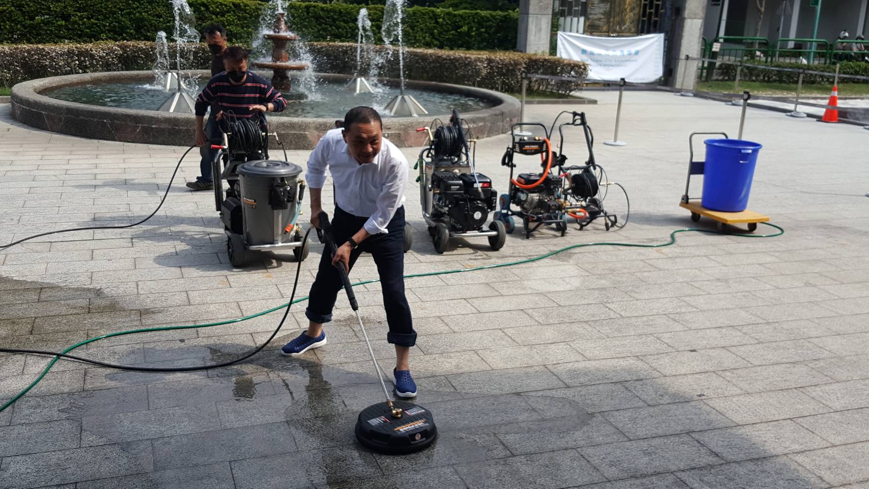 市長：多幫助一個人回來，比什麼都重要