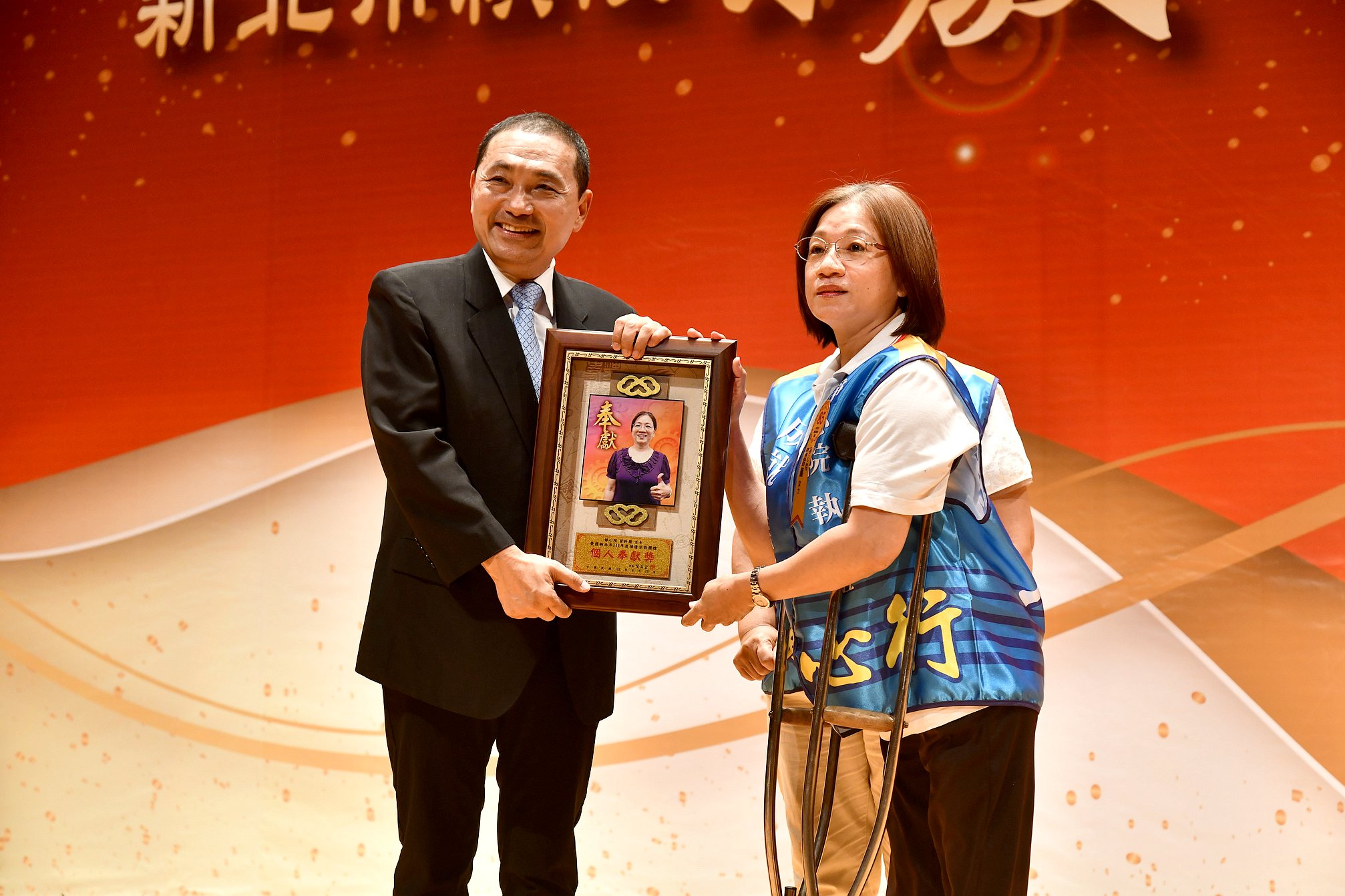 今日表揚大會共計頒發251面獎牌給99家績優宗教團體及116位個人奉獻獎