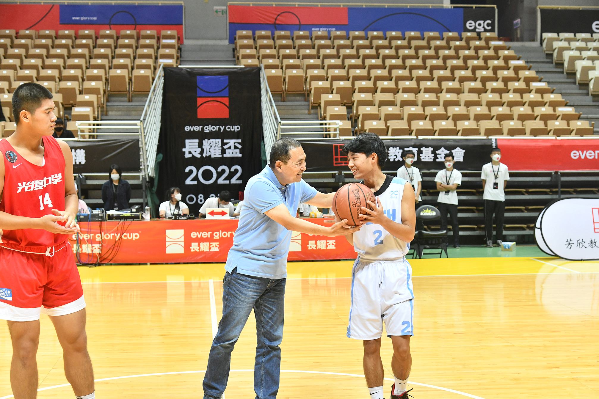 長耀盃邁入第9屆，今年共有104校參賽，今年更特別增設「大專組」，延續年輕球員熱愛籃球的心