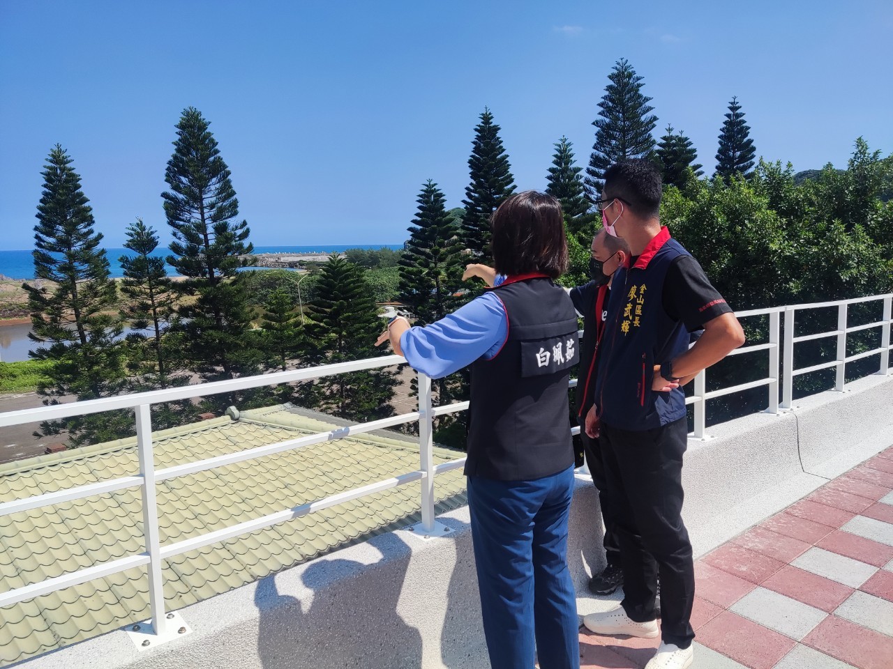 3磺清人行道新設完成散步看海好愜意