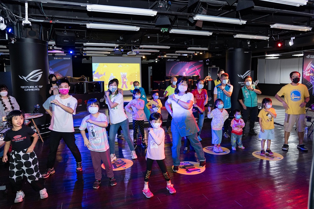 新北電競基地推出萬聖節系列活動，「2022萬聖節電競PARTY」提供JUST DANCE、任天堂大亂鬥、鐵拳、忍者等多種電競熱門遊戲體驗，歡迎民眾一起來狂歡