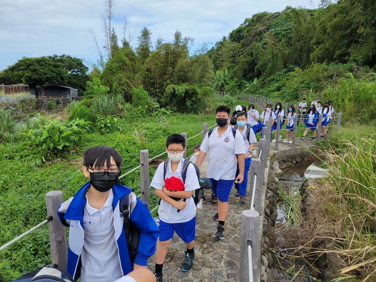 步行於公司田溪旁步道深訪周邊環境