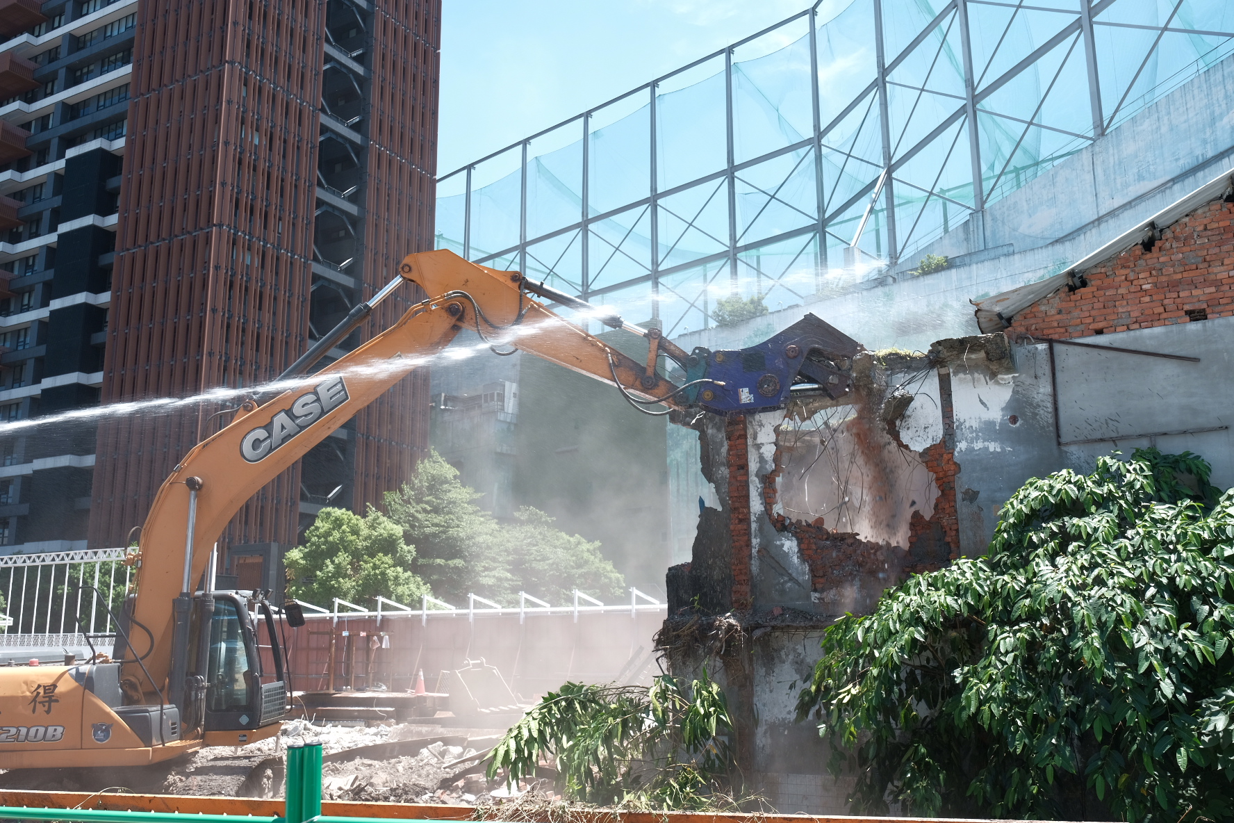 市府魄力執行代為拆除(新店)