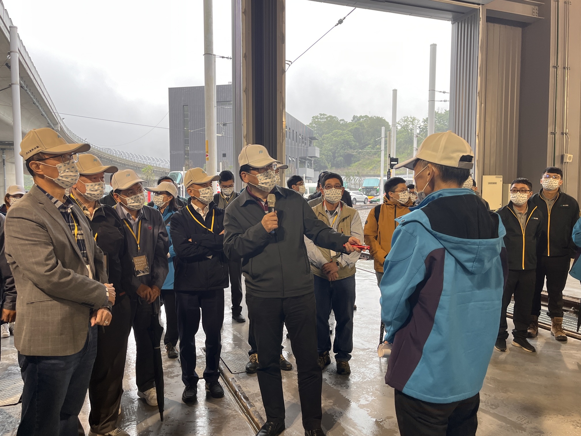 圖2_安坑機廠現場說明檢查