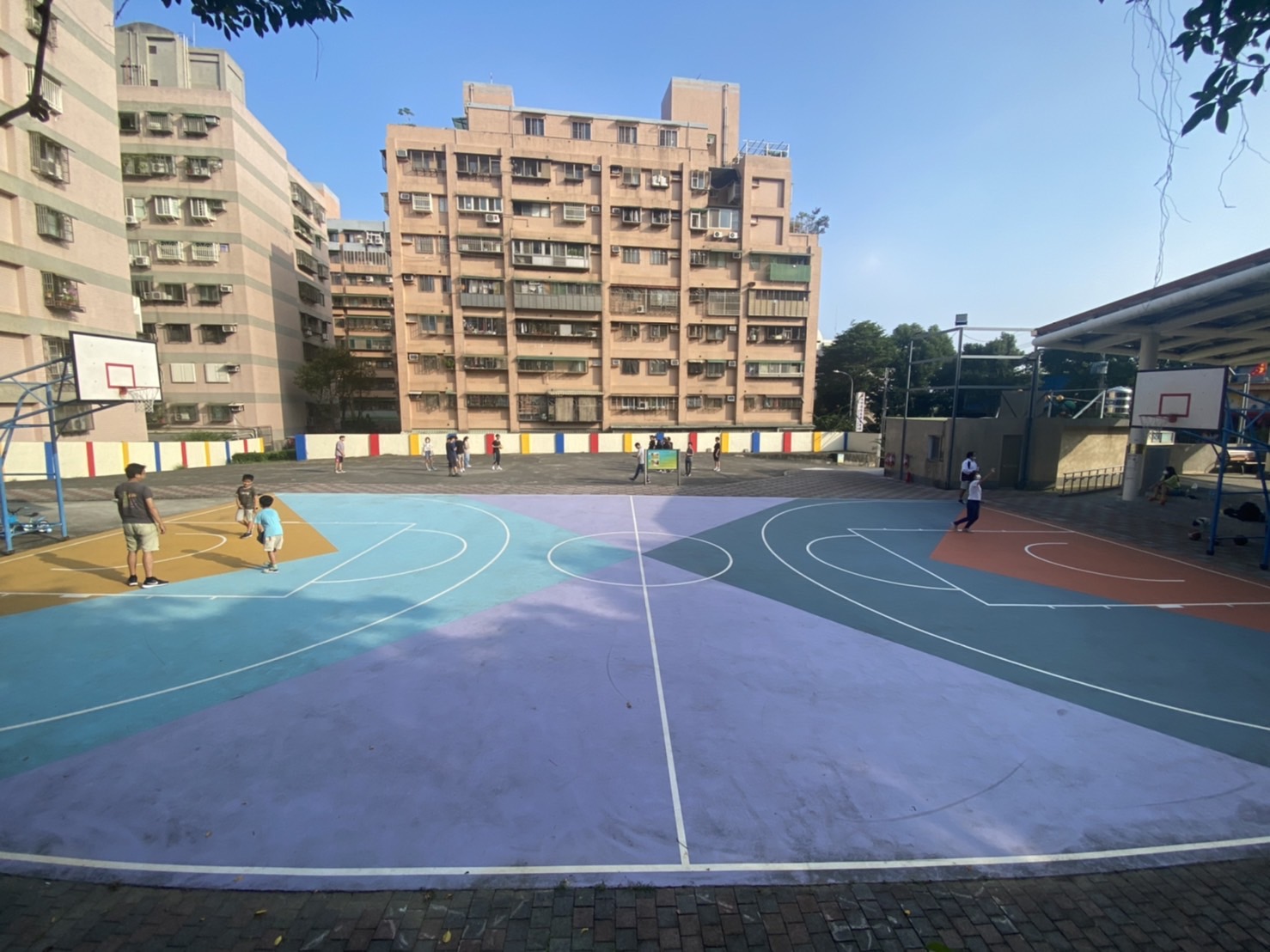 五股區德音休閒公園藍球