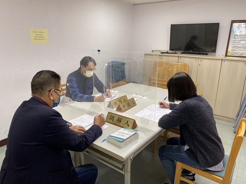 勞工局近年都收到超過4千件的爭議調解案。