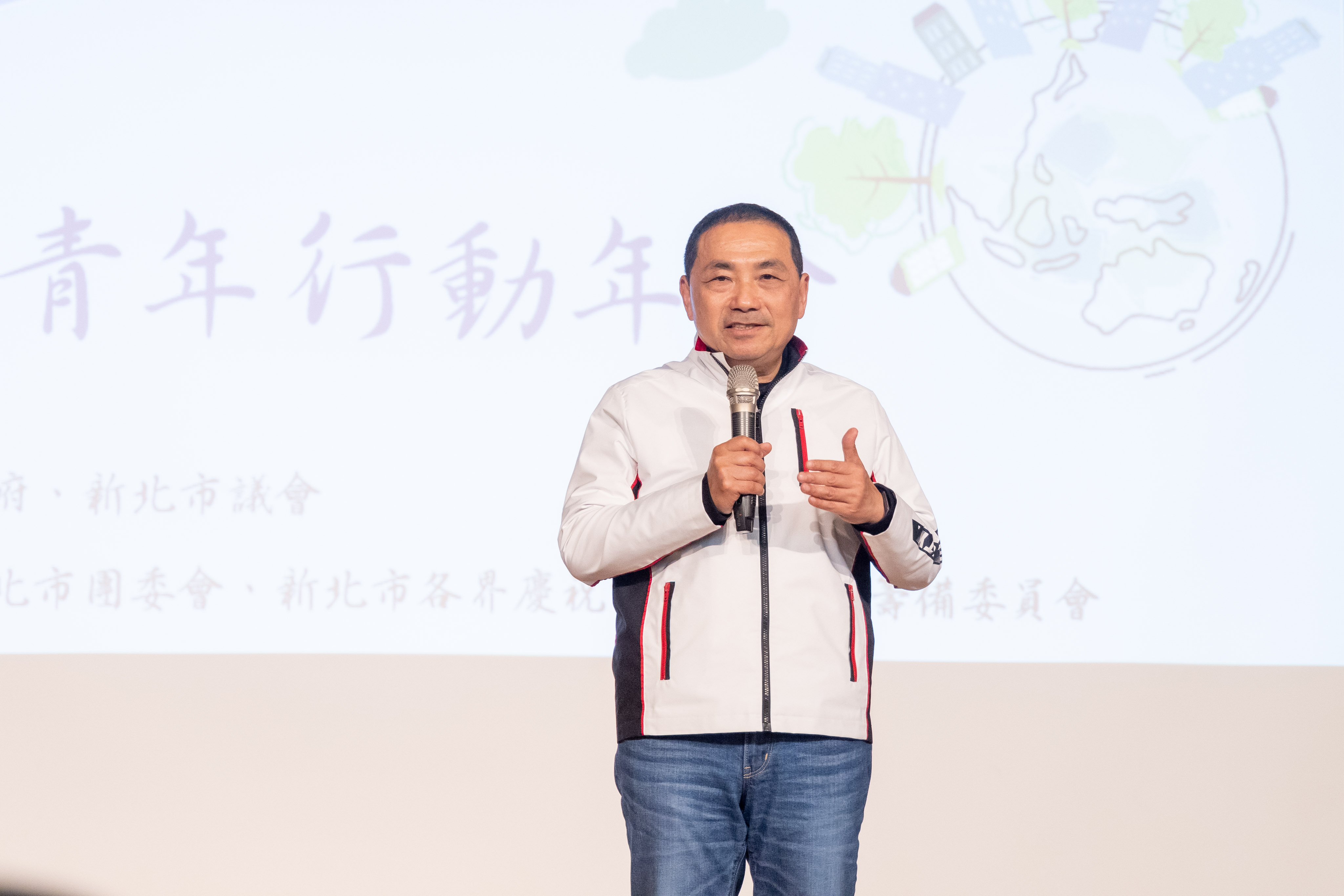新北市優秀青年表揚大會 侯友宜盼青年學子懷抱理想永不放棄