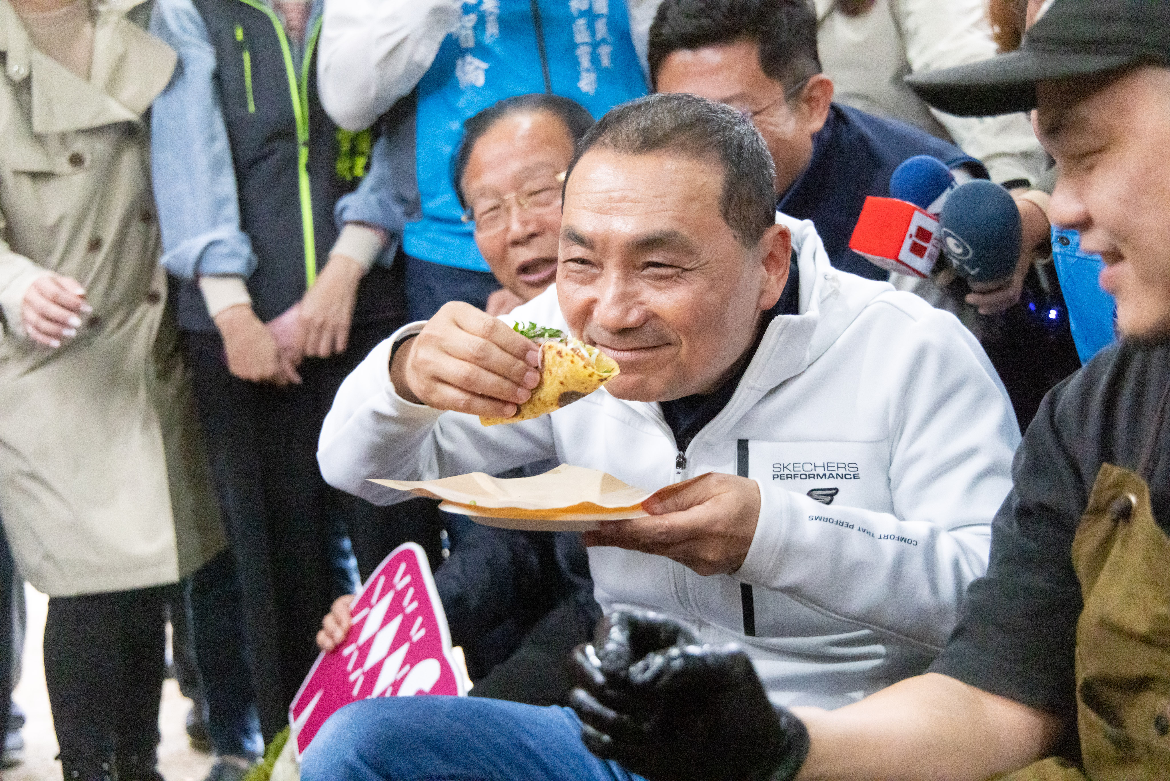 2023新北多元文化節接地祭「美味森市」登場，侯友宜市長歡迎大家用美食串起多元文化情誼