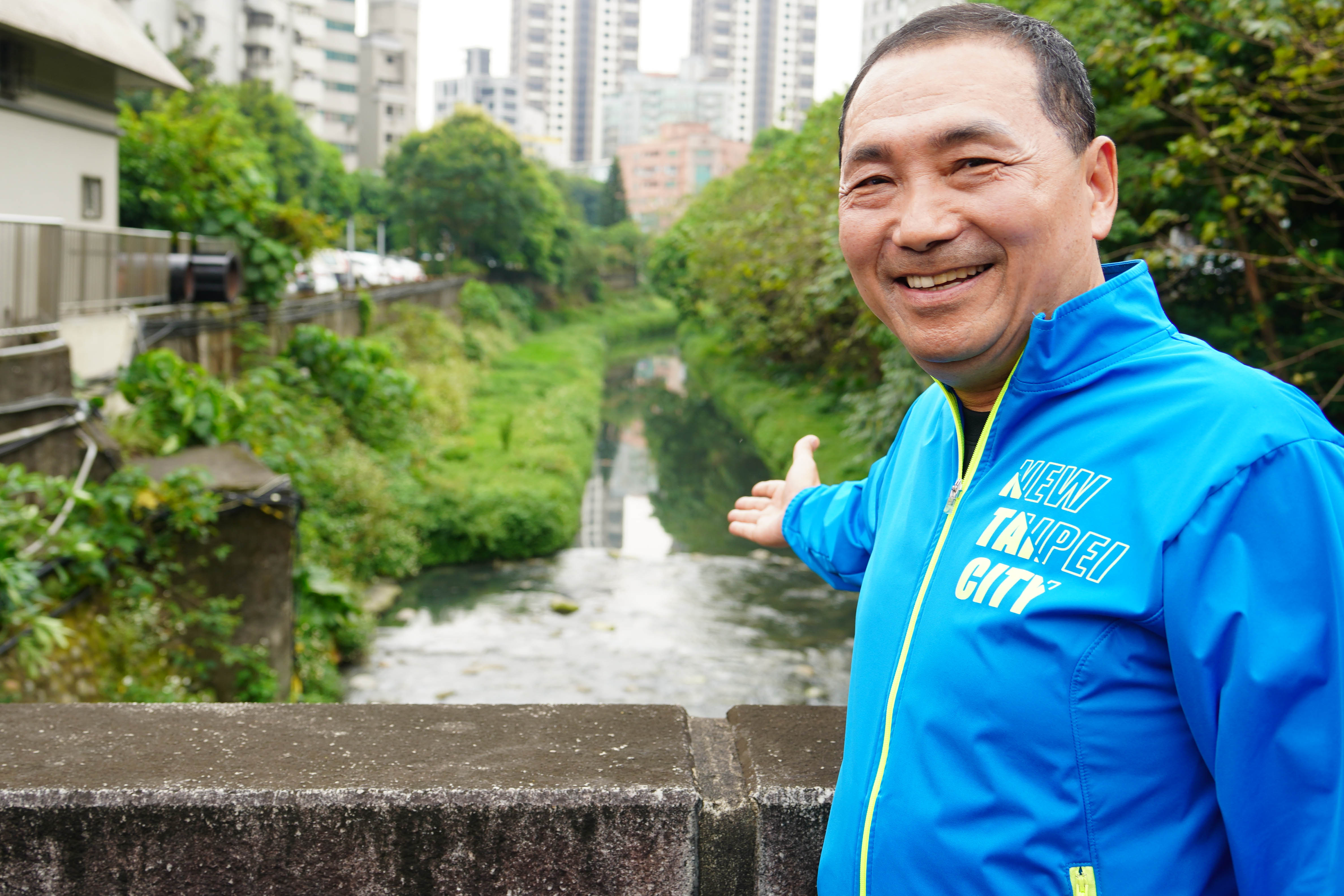 綠草如茵流水悠悠不到2年時間看到瓦磘溝蛻變