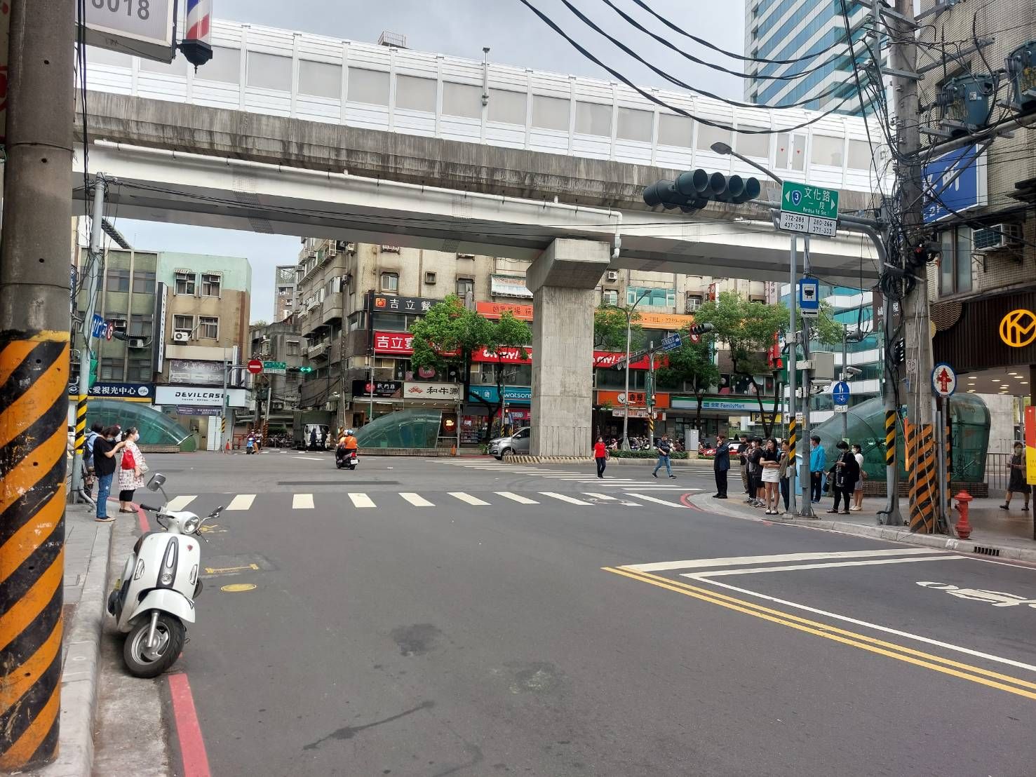 圖2：陽明地下道現況照片