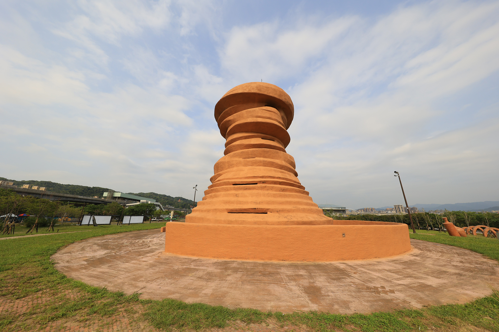 林舜龍作品＜坯＞