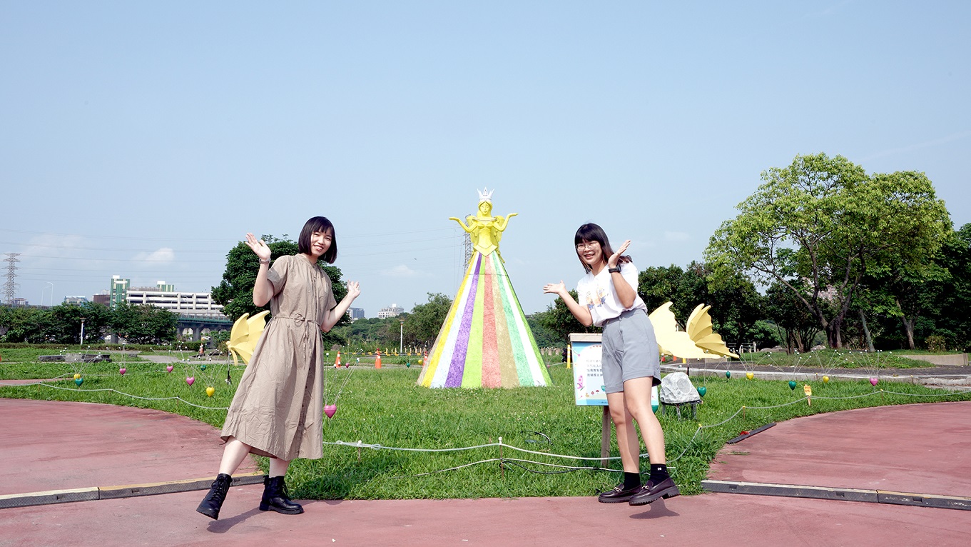 2.與蝴蝶女神一起打卡拍照