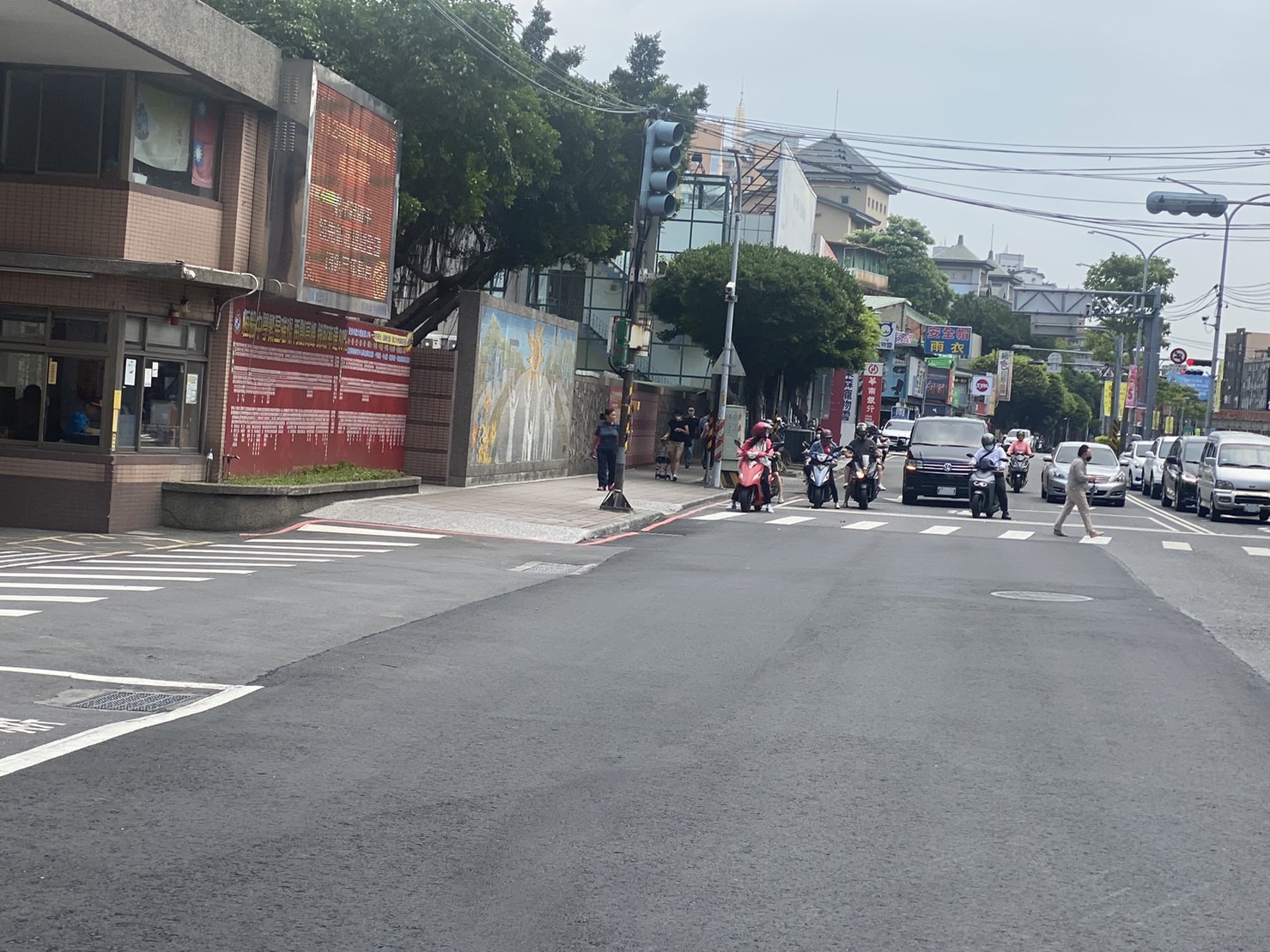 試場周邊道路開放臨停_新莊區恆毅中學